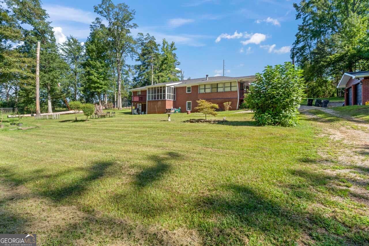 4 bedroom, 2.5 bathroom, 3,978 sq ft single family residence for sale at 515 Valley Hill Road, Stockbridge, GA 30281 — photo 4