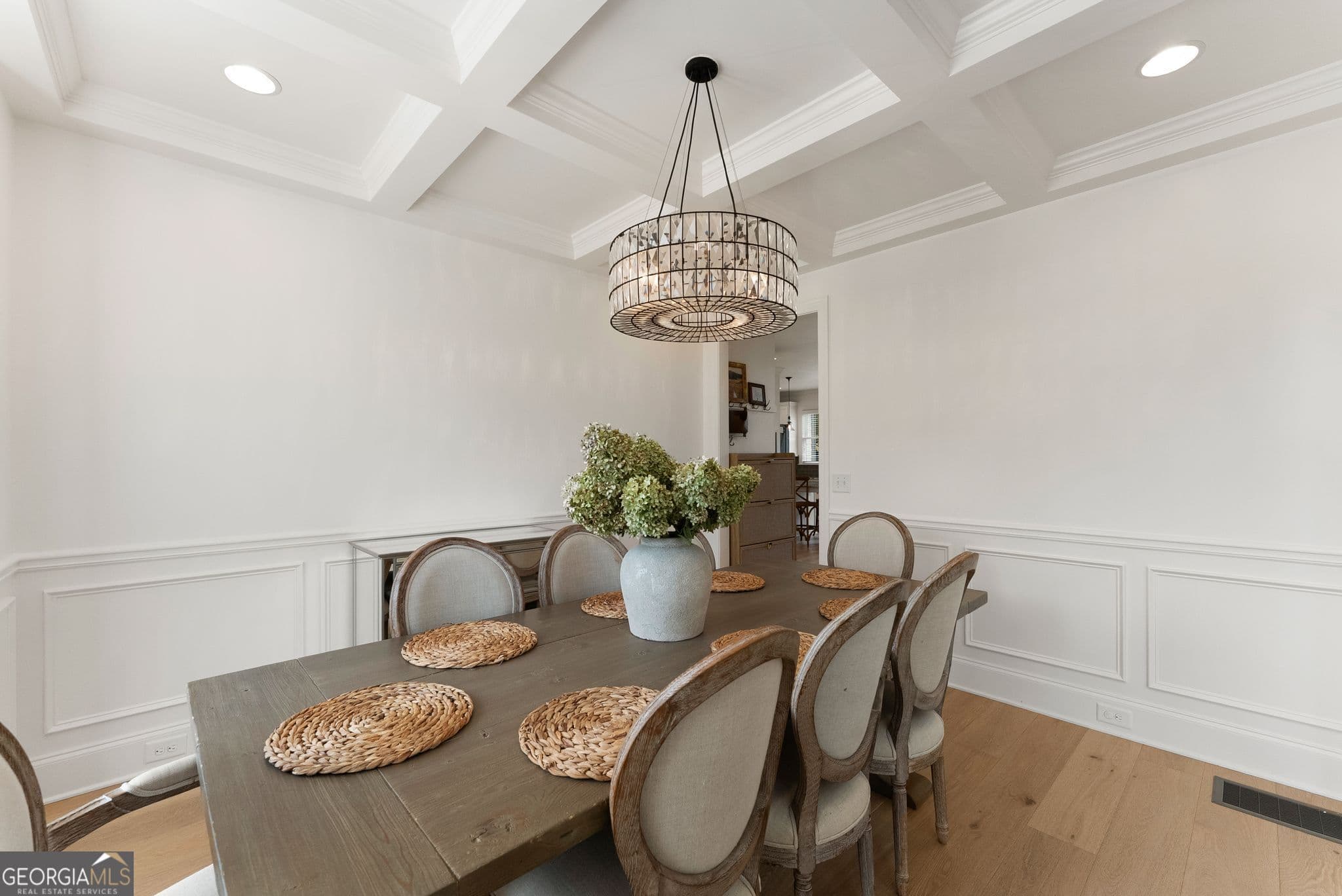 5 bedroom, 4.5 bathroom, 4,170 sq ft single family residence for sale at 4405 Park Royal Drive, Flowery Branch, GA 30542 — photo 6