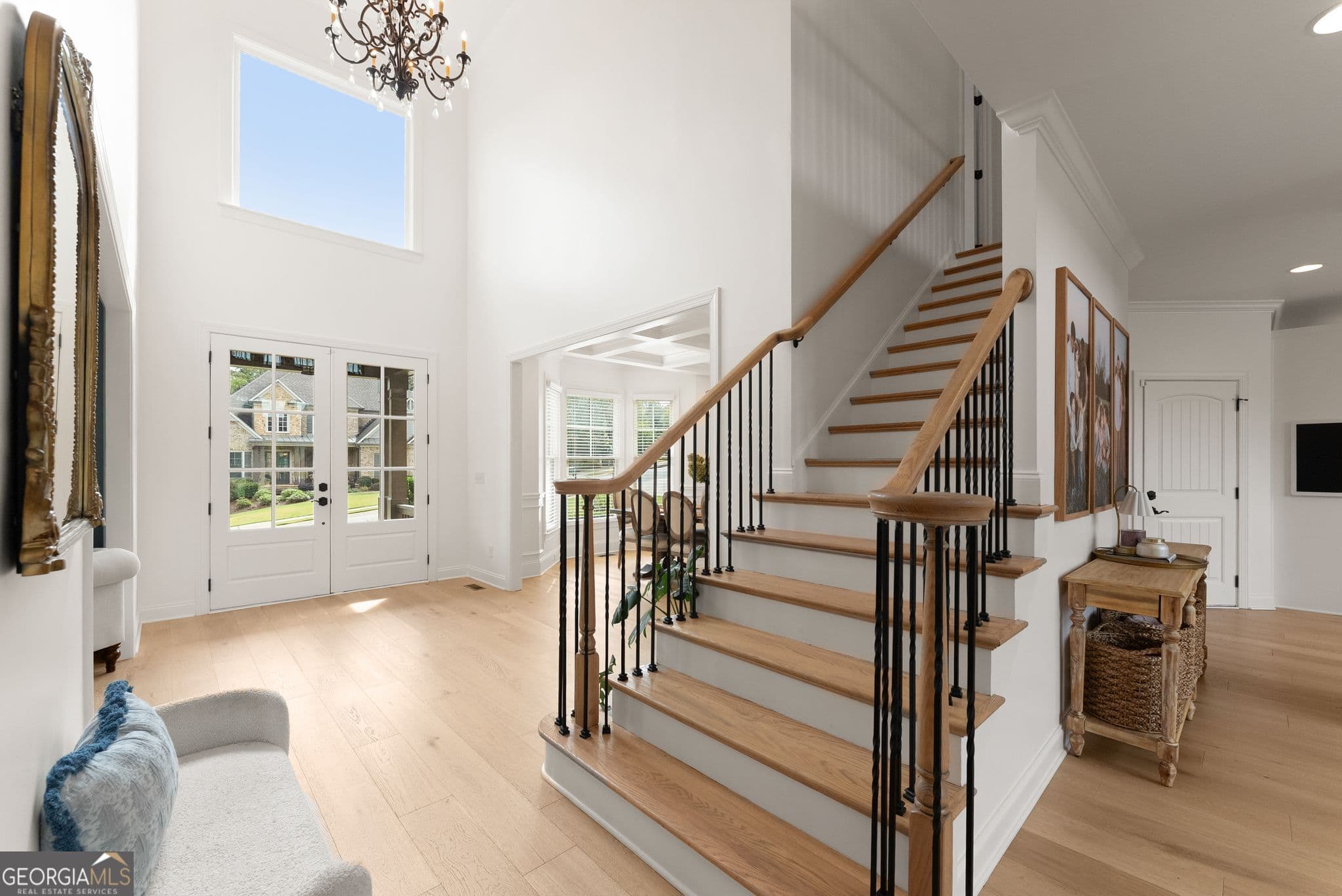 5 bedroom, 4.5 bathroom, 4,170 sq ft single family residence for sale at 4405 Park Royal Drive, Flowery Branch, GA 30542 — photo 10