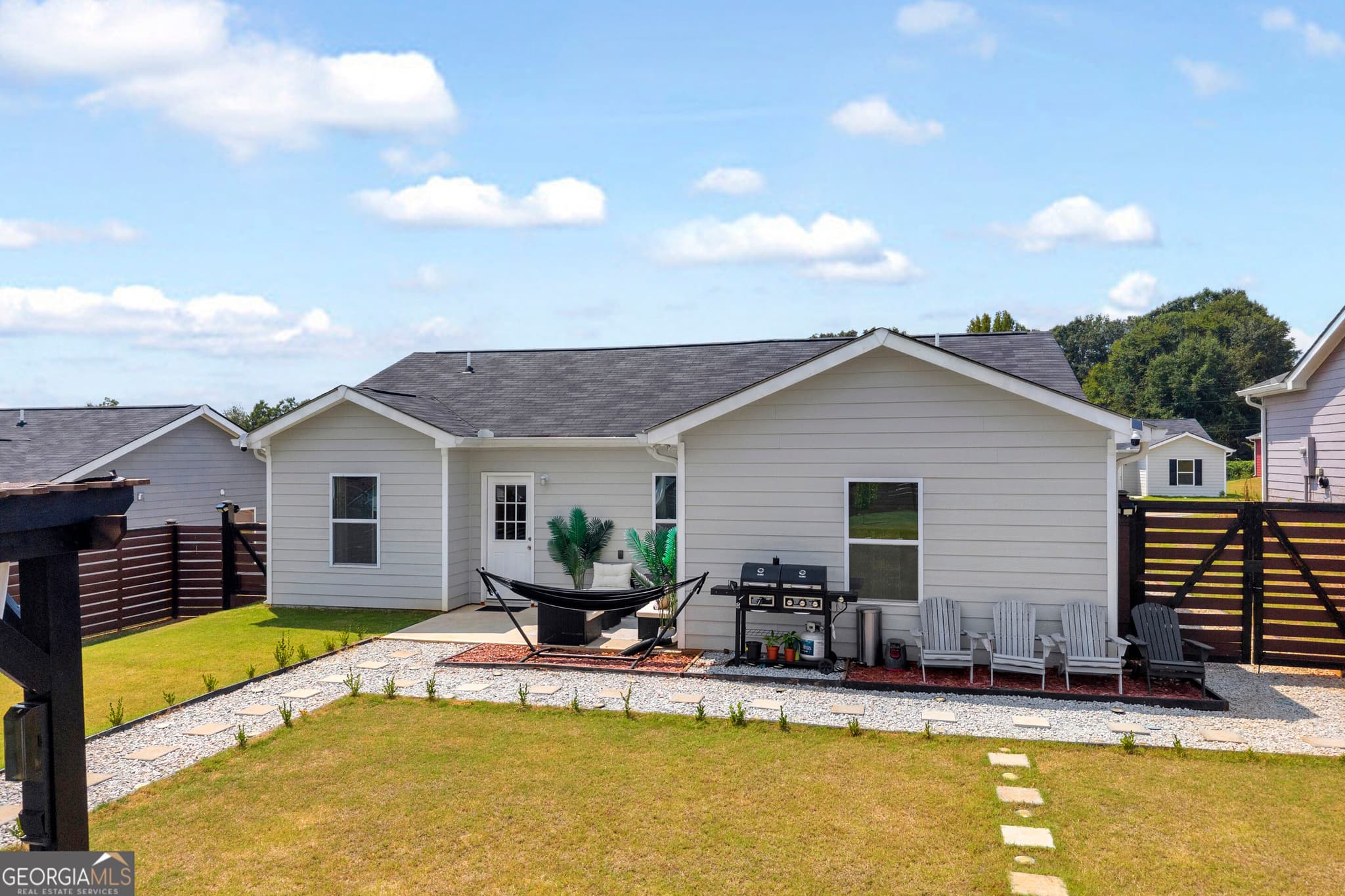3 bedroom, 2 bathroom, 1,300 sq ft single family residence for sale at 71 Adaline Court, Carnesville, GA 30521 — photo 6