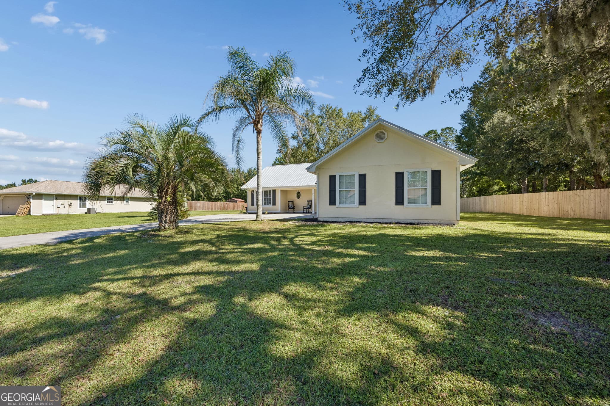 4 bedroom, 2 bathroom, 1,528 sq ft single family residence under contract at 64 Rainbow Lane, Woodbine, GA 31569 — photo 3