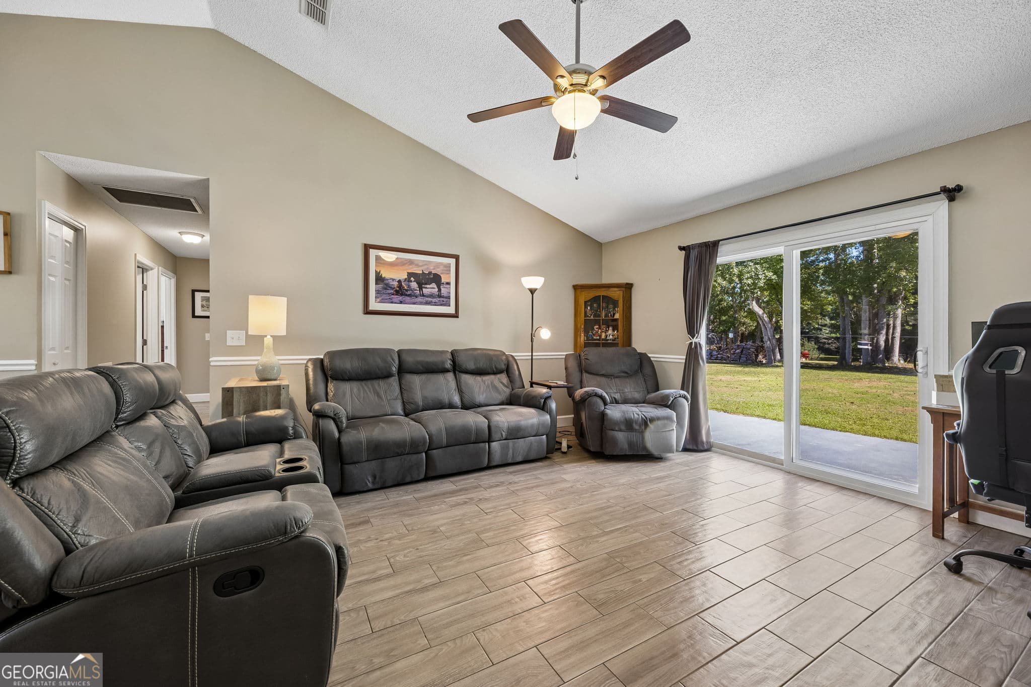 4 bedroom, 2 bathroom, 1,528 sq ft single family residence under contract at 64 Rainbow Lane, Woodbine, GA 31569 — photo 10