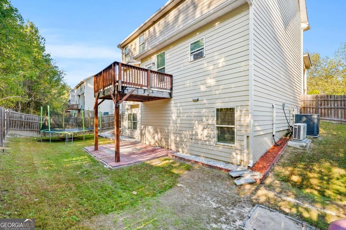 5 bedroom, 3.5 bathroom, 3,259 sq ft single family residence for sale at 1347 Balvaird Drive, Lawrenceville, GA 30045 — photo 3