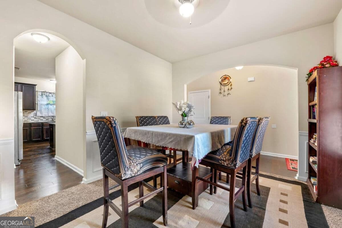 5 bedroom, 3.5 bathroom, 3,259 sq ft single family residence for sale at 1347 Balvaird Drive, Lawrenceville, GA 30045 — photo 9