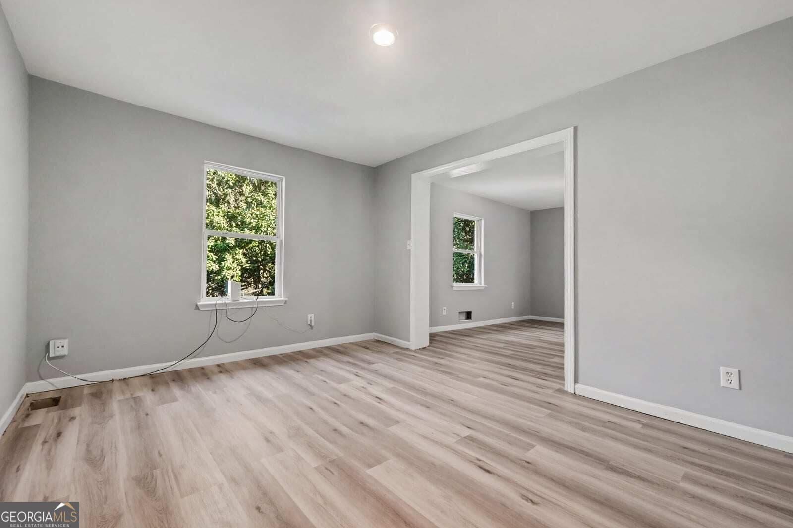 5 bedroom, 3 bathroom, 2,759 sq ft single family residence for sale at 2830 Allegro Drive, Atlanta, GA 30318 — photo 10