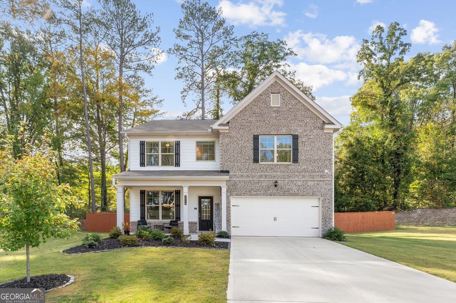 5 bedroom, 3 bathroom, 2,551 sq ft single family residence for rent at 2270 Highridge Point Drive, Lithia Springs, GA 30122 for $2,950 a month — photo 1 of 20