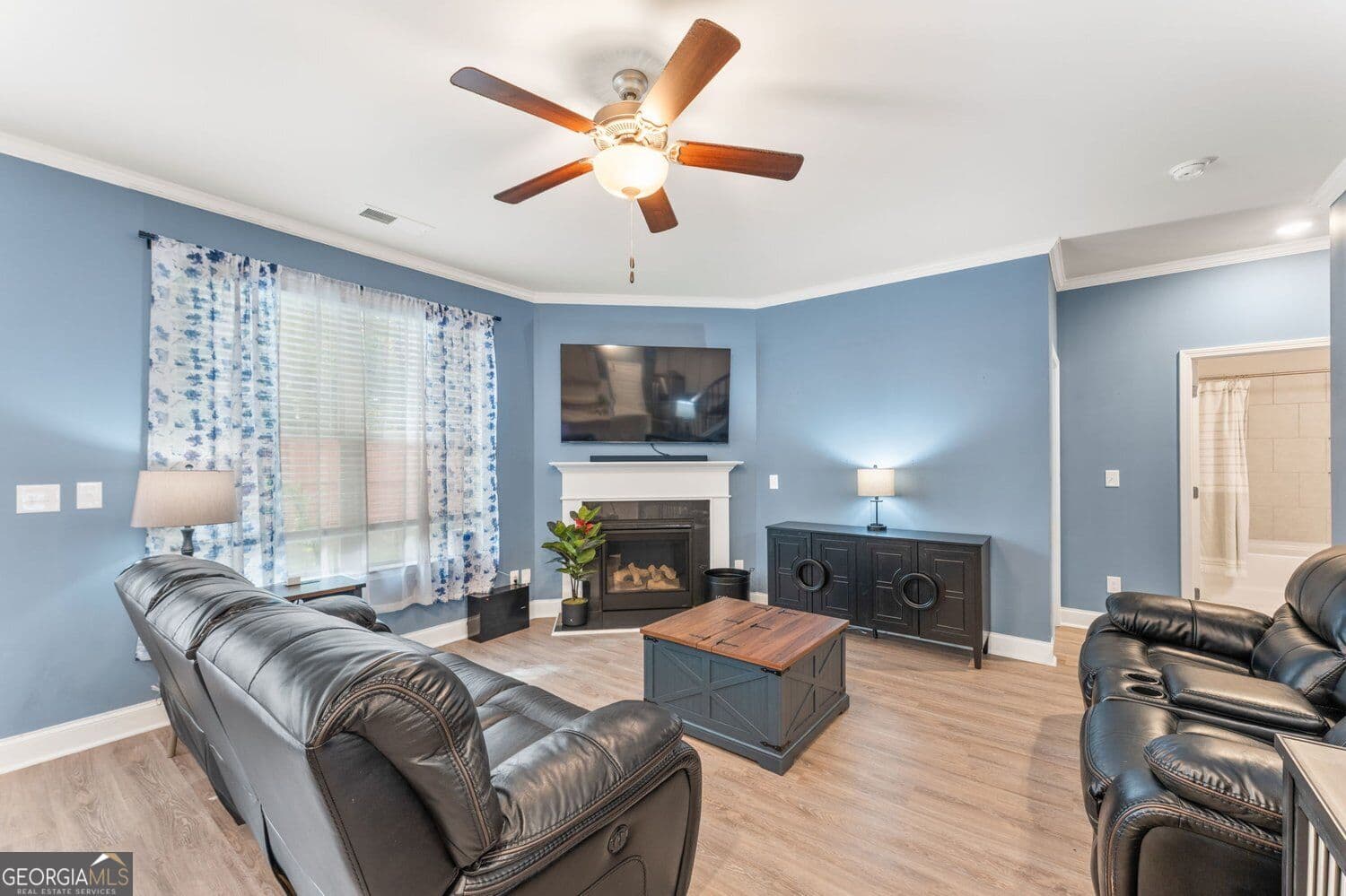 5 bedroom, 3 bathroom, 2,551 sq ft single family residence for rent at 2270 Highridge Point Drive, Lithia Springs, GA 30122 for $2,950 a month — photo 9