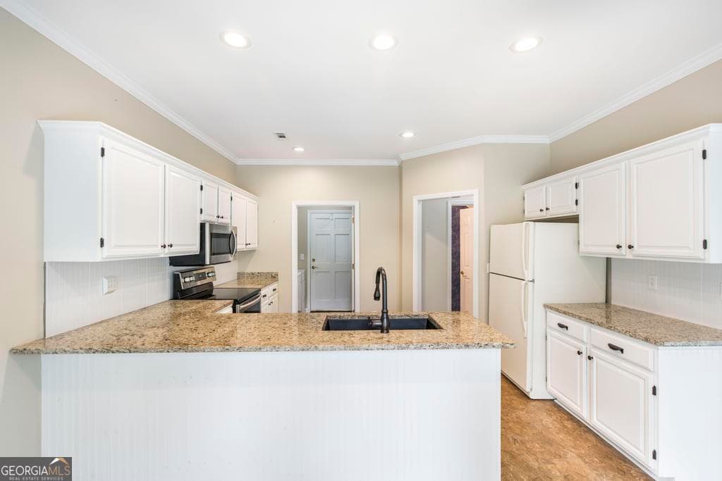 3 bedroom, 2.5 bathroom, 1,708 sq ft single family residence for sale at 912 Lundy Terrace, Macon, GA 31210 — photo 6