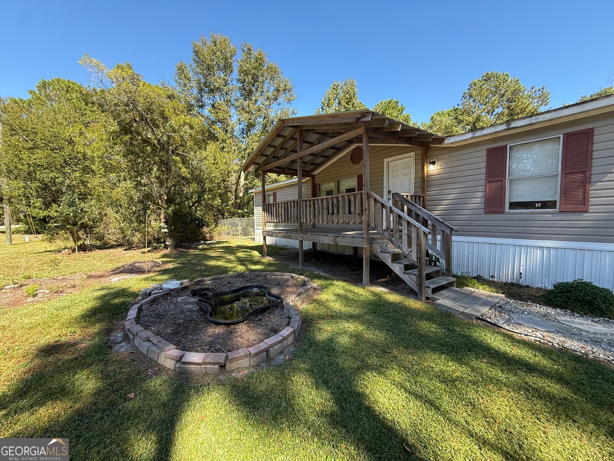 3 bedroom, 2 bathroom, 1,323 sq ft manufactured home,mobile home sold at 802 Ash Branch Road, Pembroke, GA 31321