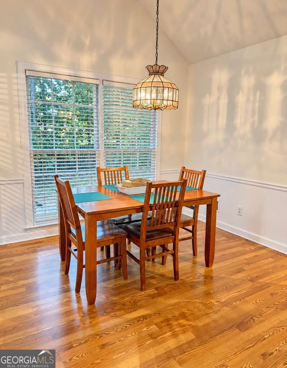 4 bedroom, 2.5 bathroom, 3,087 sq ft single family residence for sale at 1219 Lochshyre Court, Lawrenceville, GA 30043 — photo 7