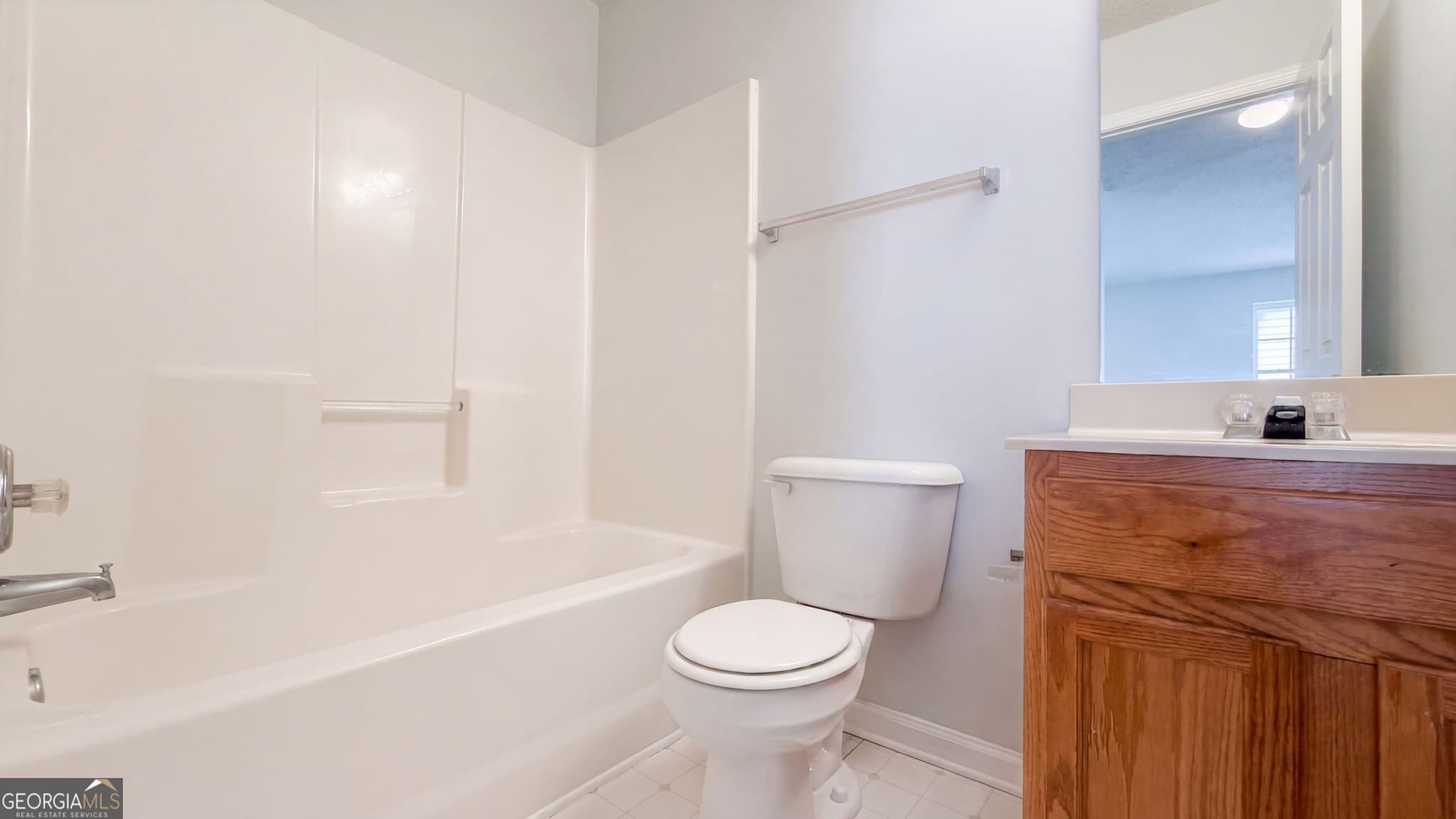 3 bedroom, 2.5 bathroom, 1,366 sq ft single family residence for sale at 3426 Sable Chase Lane, Atlanta, GA 30349 — photo 10