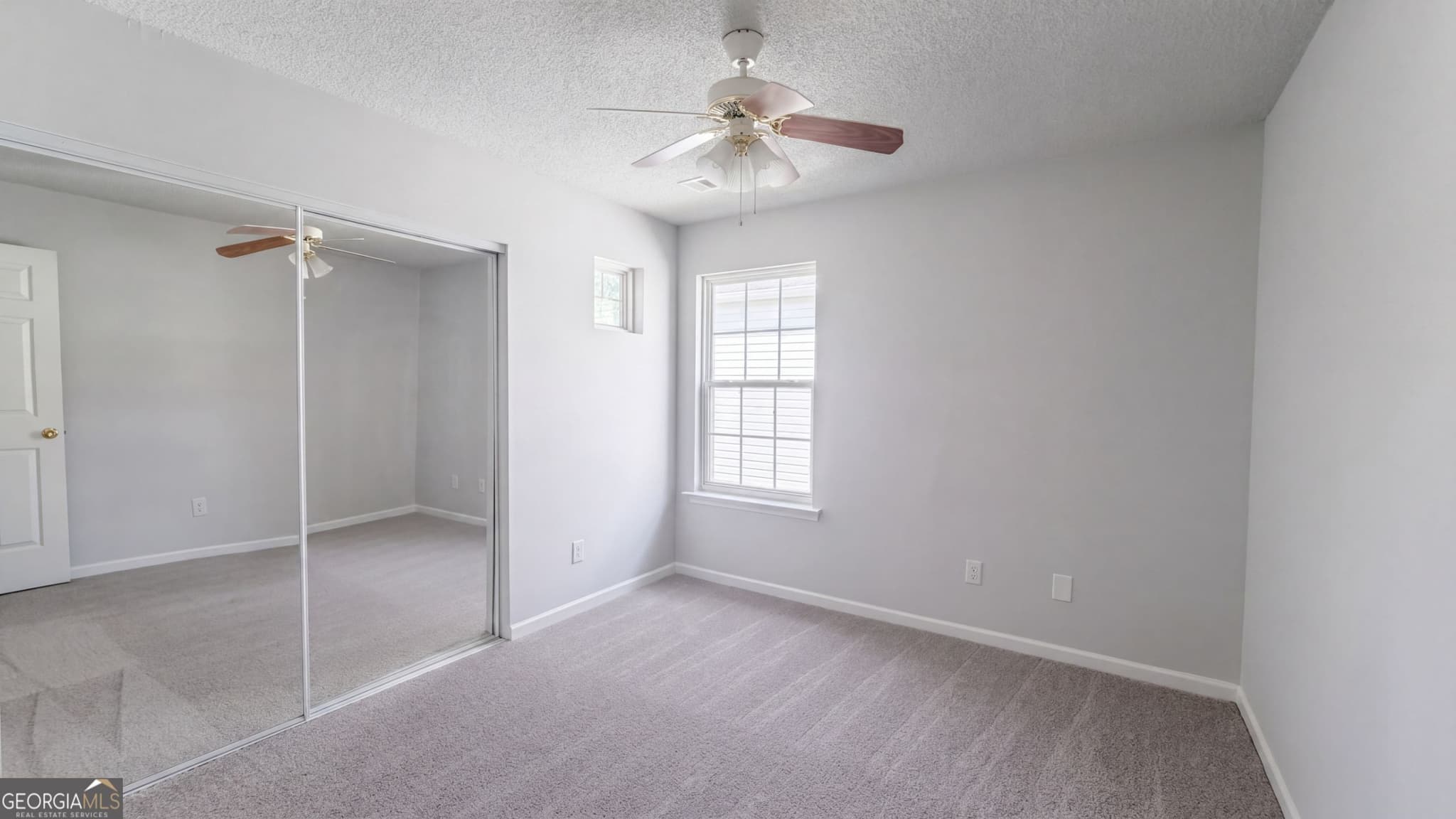 3 bedroom, 2.5 bathroom, 1,366 sq ft single family residence for sale at 3426 Sable Chase Lane, Atlanta, GA 30349 — photo 4