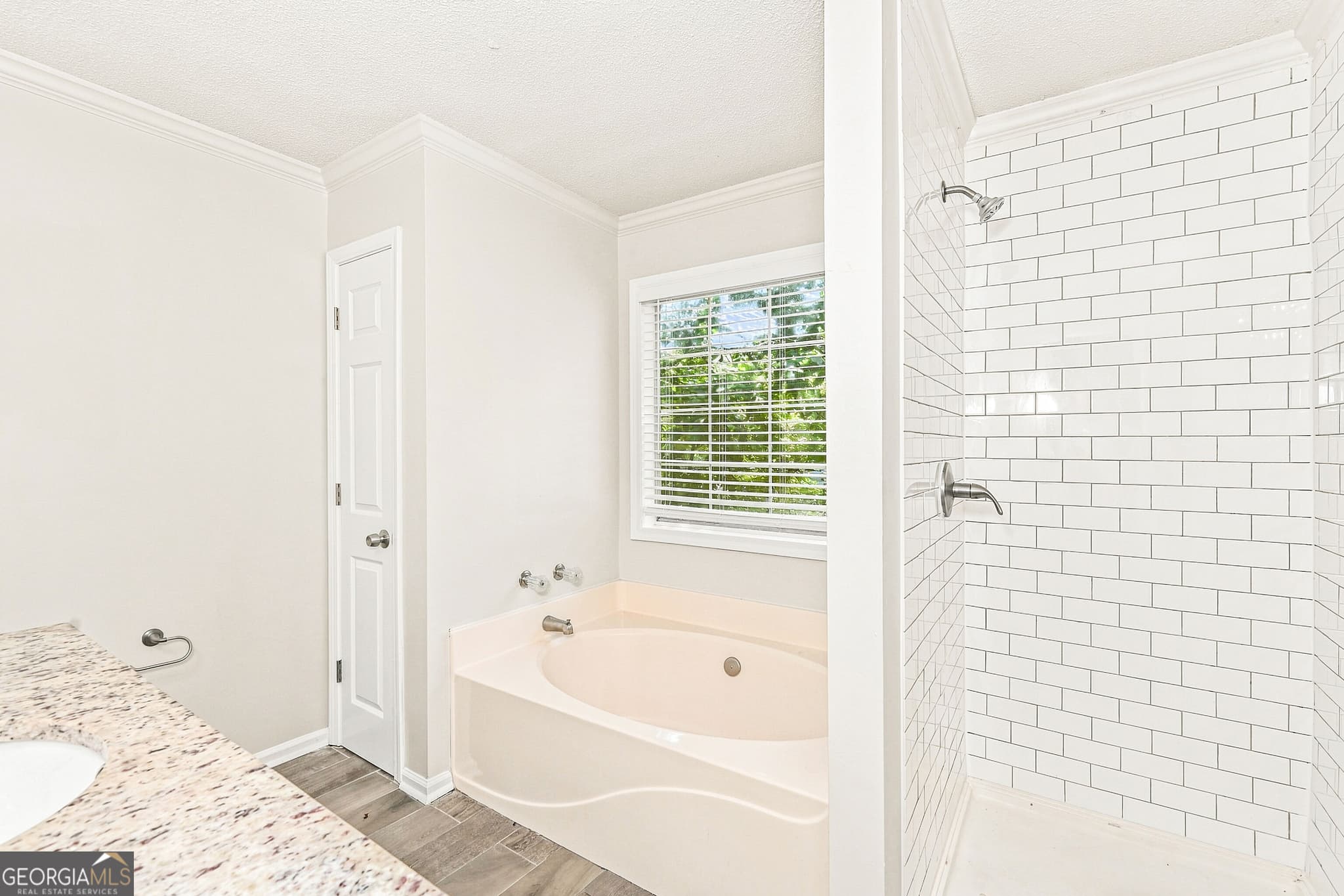 4 bedroom, 2.5 bathroom, 2,284 sq ft single family residence for sale at 2950 Williams Farm Drive, Dacula, GA 30019 — photo 9