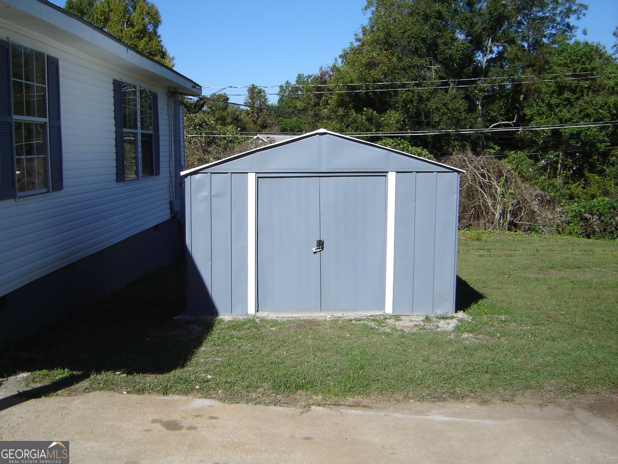 3 bedroom, 1 bathroom, 1,204 sq ft single family residence for sale at 1703 E 3rd Court, Lanett, AL 36863 — photo 4