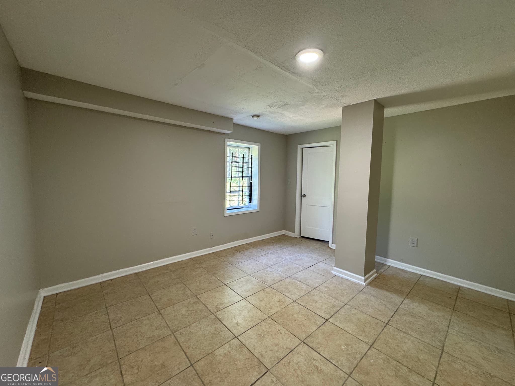 4 bedroom, 2 bathroom, 1,746 sq ft single family residence for rent at 1580 Childress Drive, Atlanta, GA 30311 for $2,250 a month — photo 9