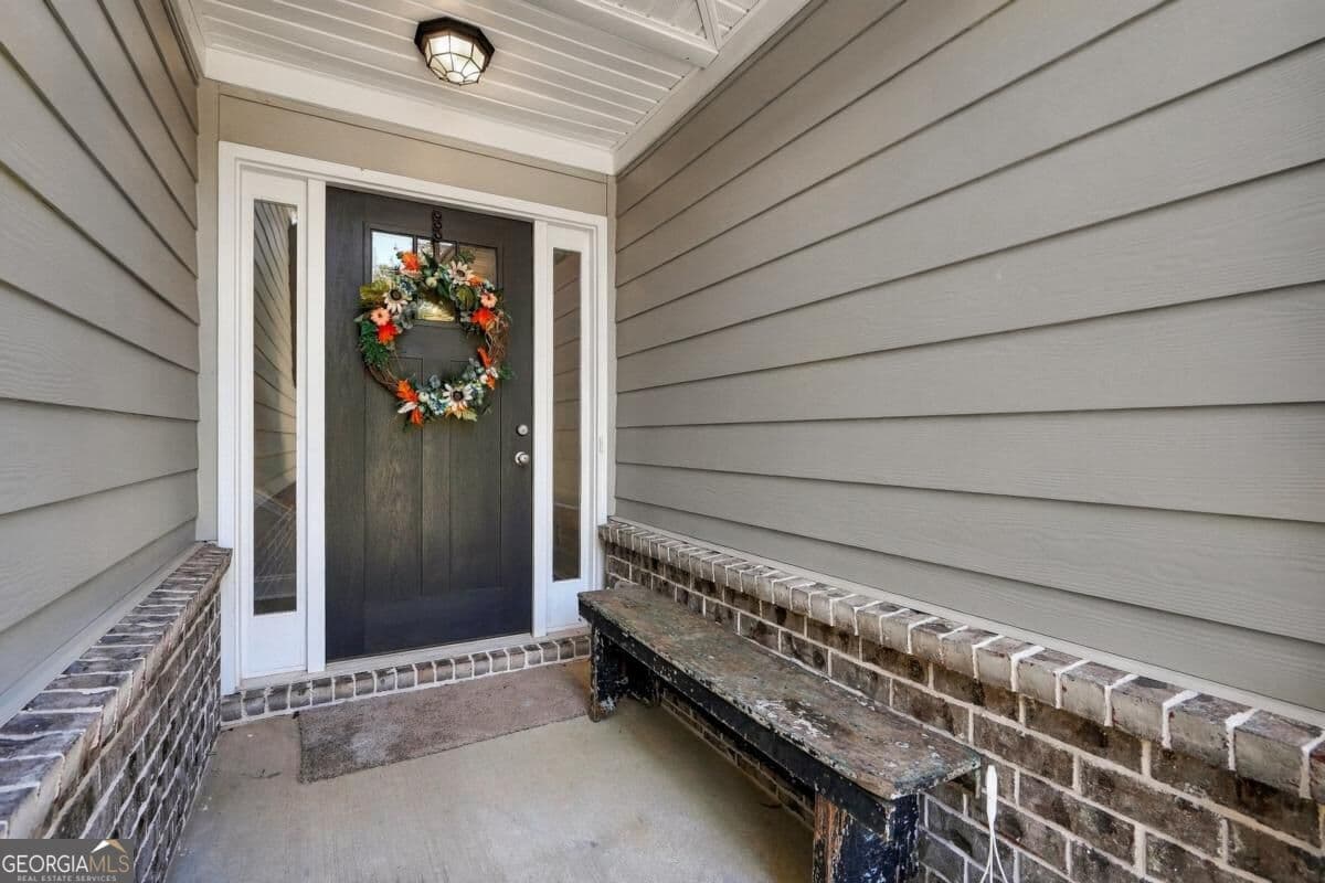 4 bedroom, 3 bathroom, 2,406 sq ft single family residence for sale at 227 Finch Court, Winder, GA 30680 — photo 3