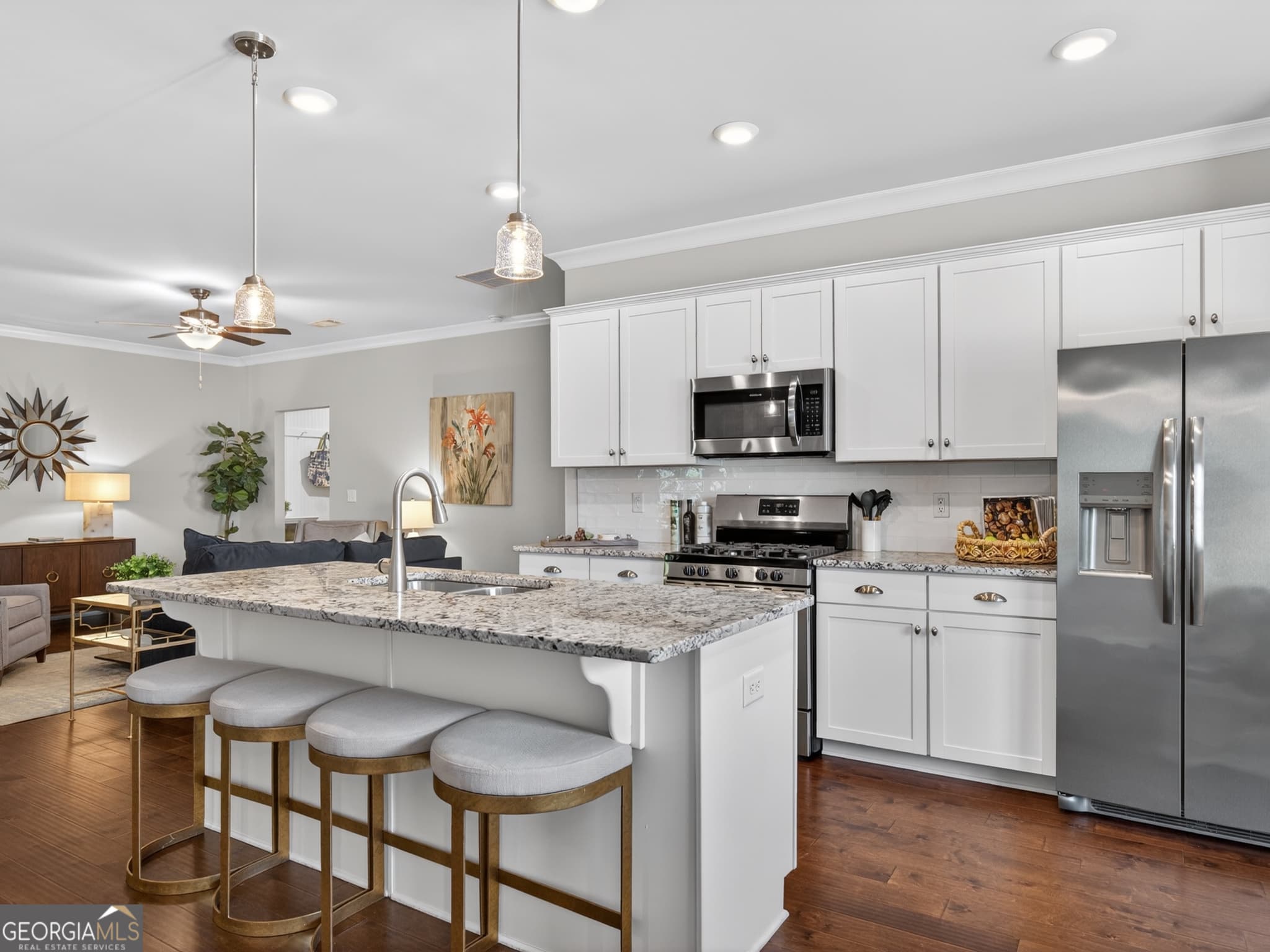 3 bedroom, 2 bathroom, 1,792 sq ft townhouse for sale at 3865 Shelleydale Drive 82, Powder Springs, GA 30127 — photo 3