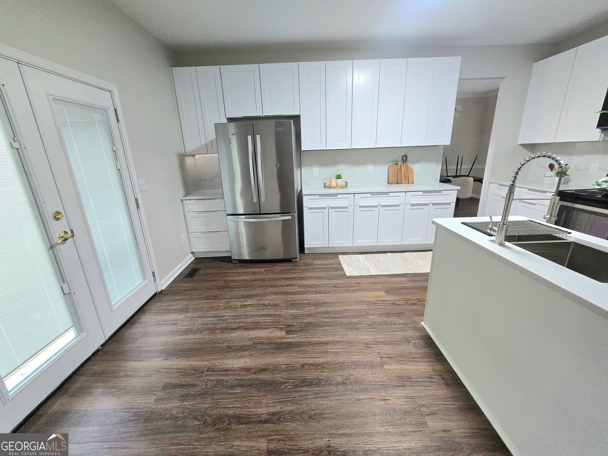 5 bedroom, 3.5 bathroom, 3,063 sq ft single family residence for sale at 1400 Windage Way, Marietta, GA 30008 — photo 7