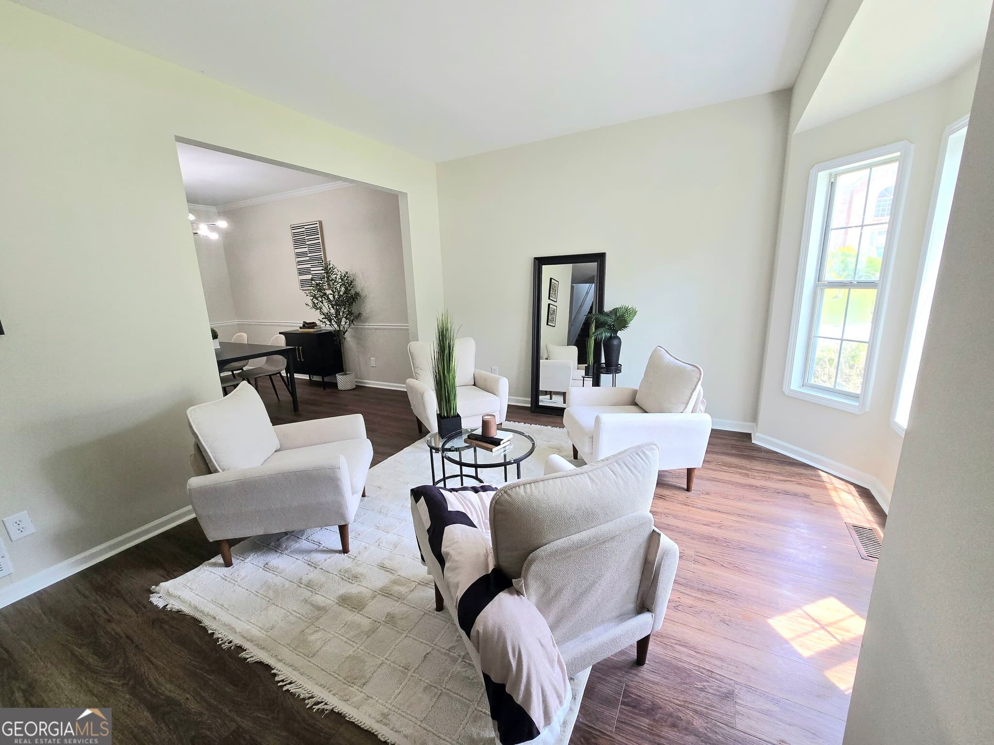 5 bedroom, 3.5 bathroom, 3,063 sq ft single family residence for sale at 1400 Windage Way, Marietta, GA 30008 — photo 3