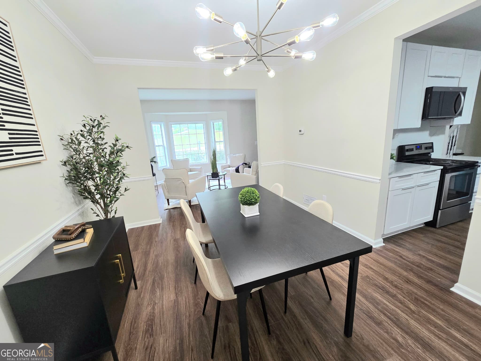 5 bedroom, 3.5 bathroom, 3,063 sq ft single family residence for sale at 1400 Windage Way, Marietta, GA 30008 — photo 4