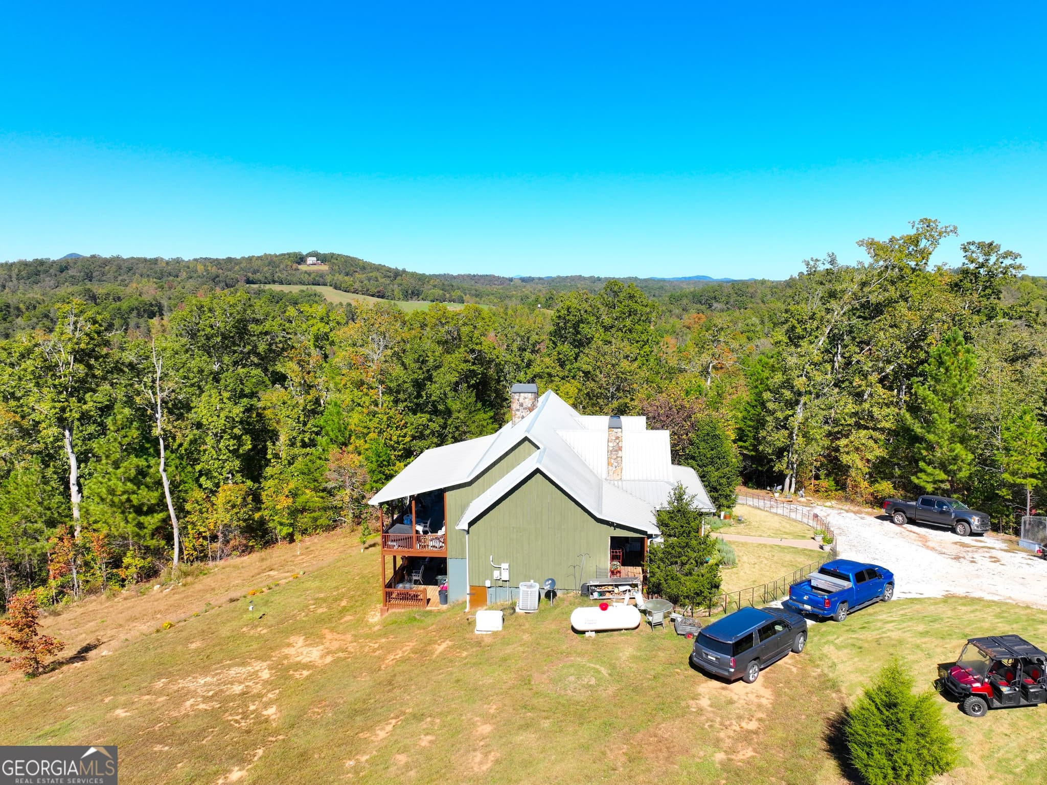 5 bedroom, 3.5 bathroom, 3,600 sq ft single family residence for sale at 284 River Road, Westminster, SC 29693 — photo 3