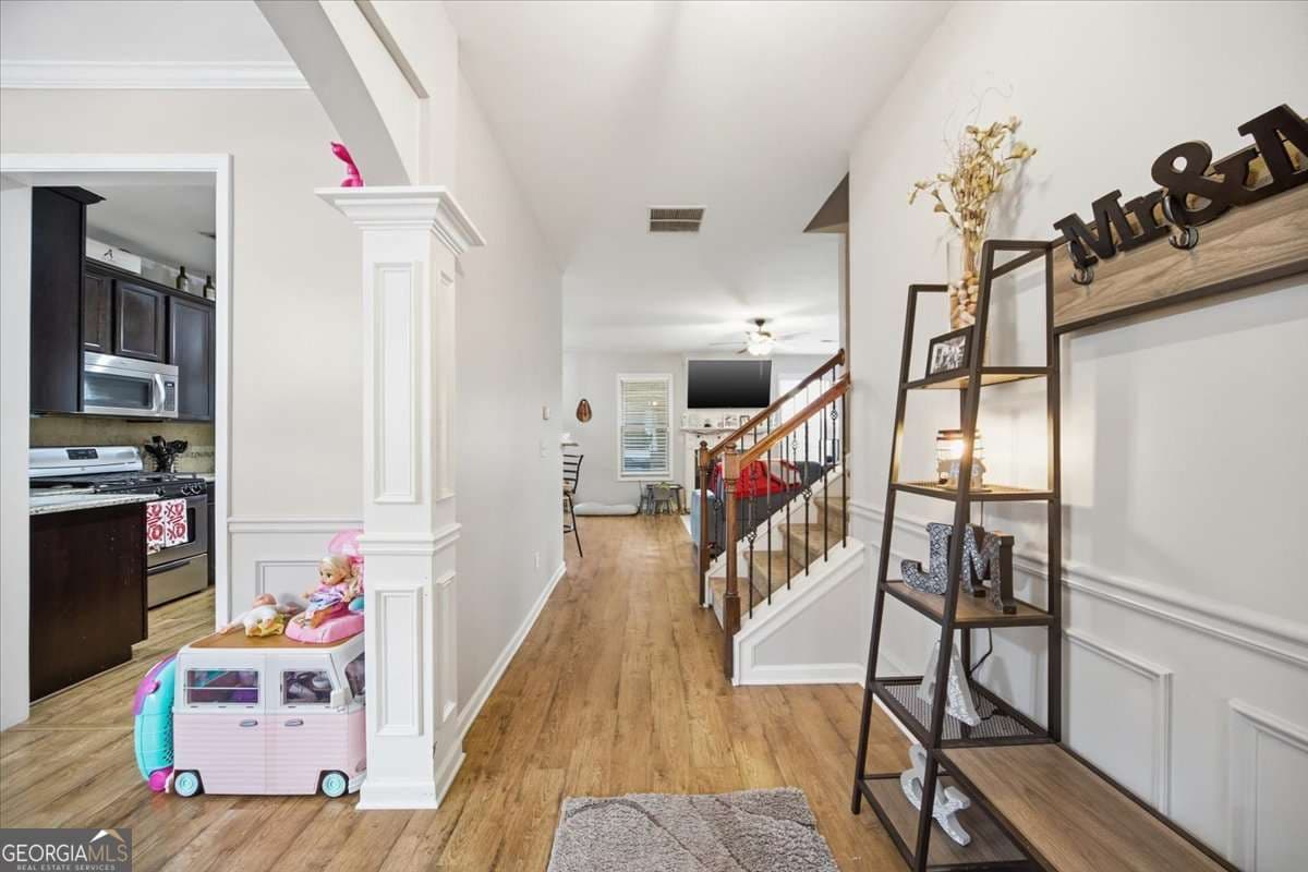 5 bedroom, 3 bathroom, 2,193 sq ft single family residence for sale at 5050 Glencliff Drive, Sugar Hill, GA 30518 — photo 5