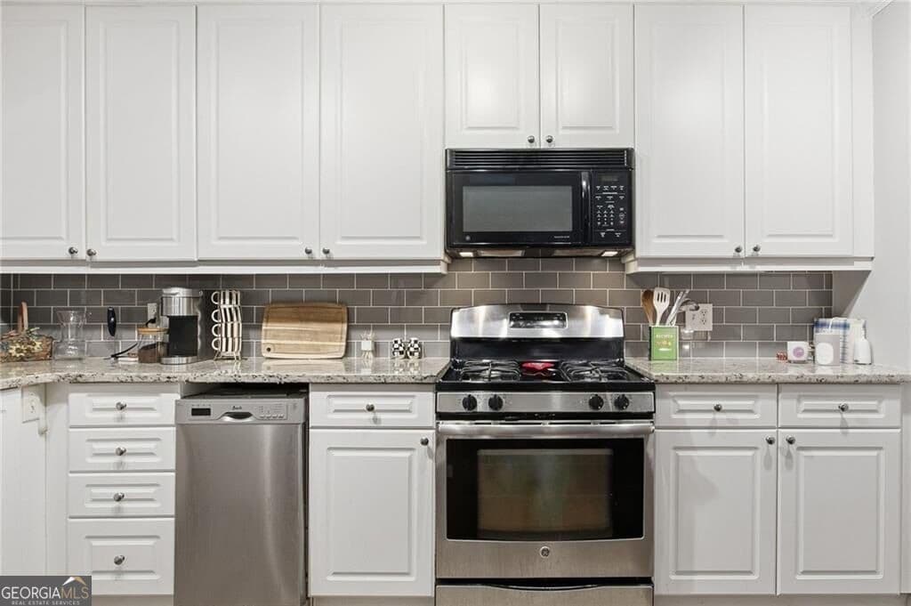 1 bedroom, 1 bathroom, 600 sq ft condominium for sale at 986 Greenwood Avenue 6, Atlanta, GA 30306 — photo 10