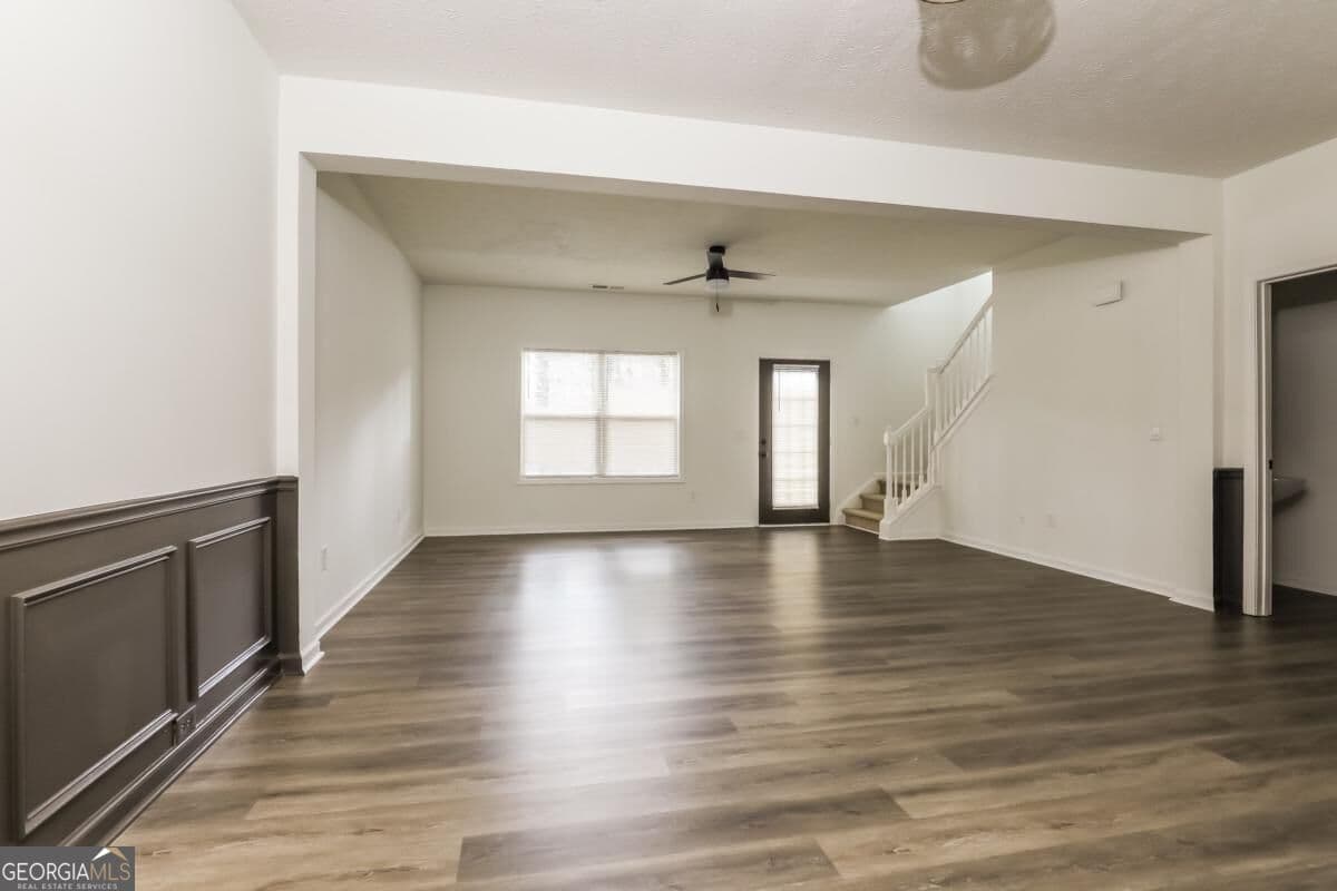 3 bedroom, 2.5 bathroom, 1,408 sq ft townhouse for rent at 2555 Flat Shoals Road 3005, Atlanta, GA 30349 for $1,850 a month — photo 2