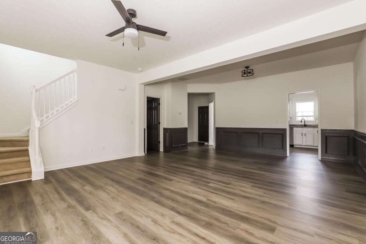3 bedroom, 2.5 bathroom, 1,408 sq ft townhouse for rent at 2555 Flat Shoals Road 3005, Atlanta, GA 30349 for $1,850 a month — photo 4