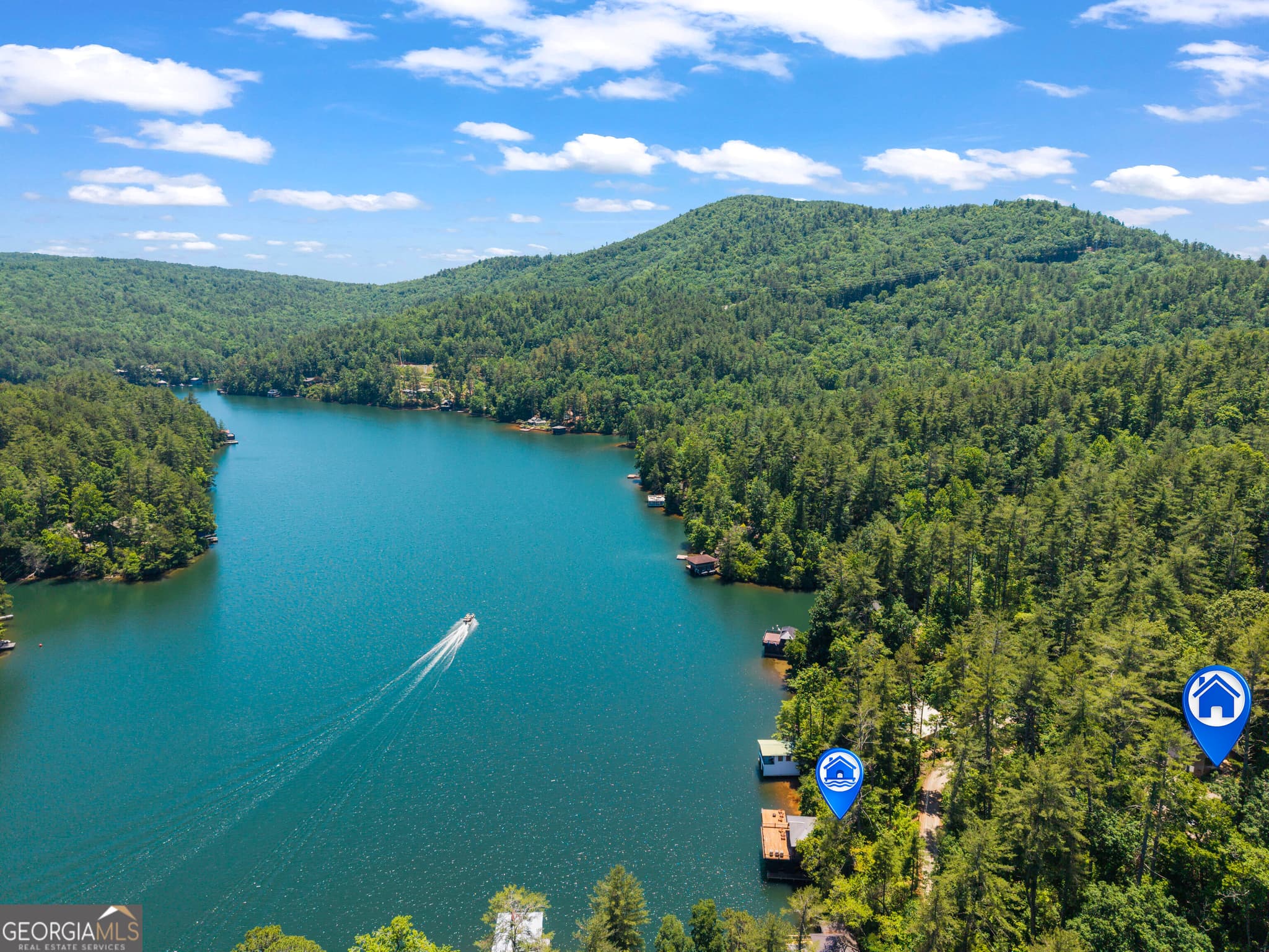 4 bedroom, 3 bathroom, 1,768 sq ft cabin,single family residence for sale at 3250 Brandon Mill Road, Lakemont, GA 30552 — photo 1 of 34