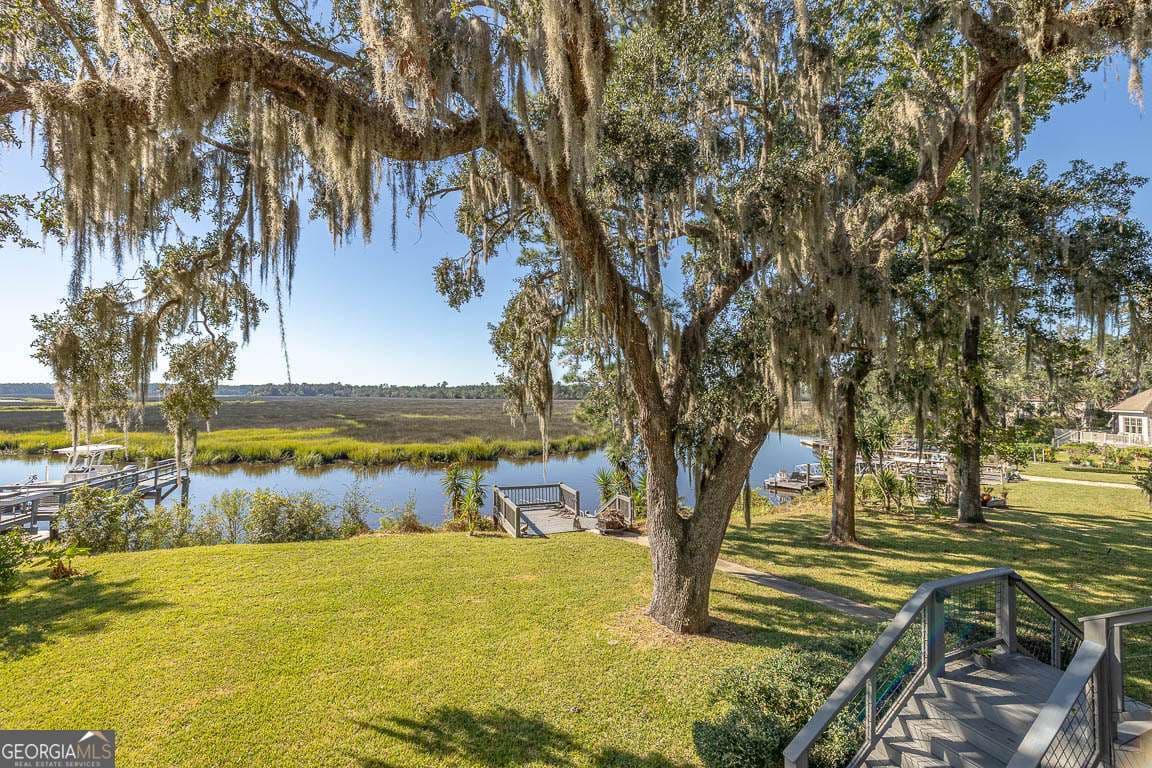 3 bedroom, 3 bathroom, 2,600 sq ft single family residence under contract at 113 Laurel Grove Road, Brunswick, GA 31523 — photo 10
