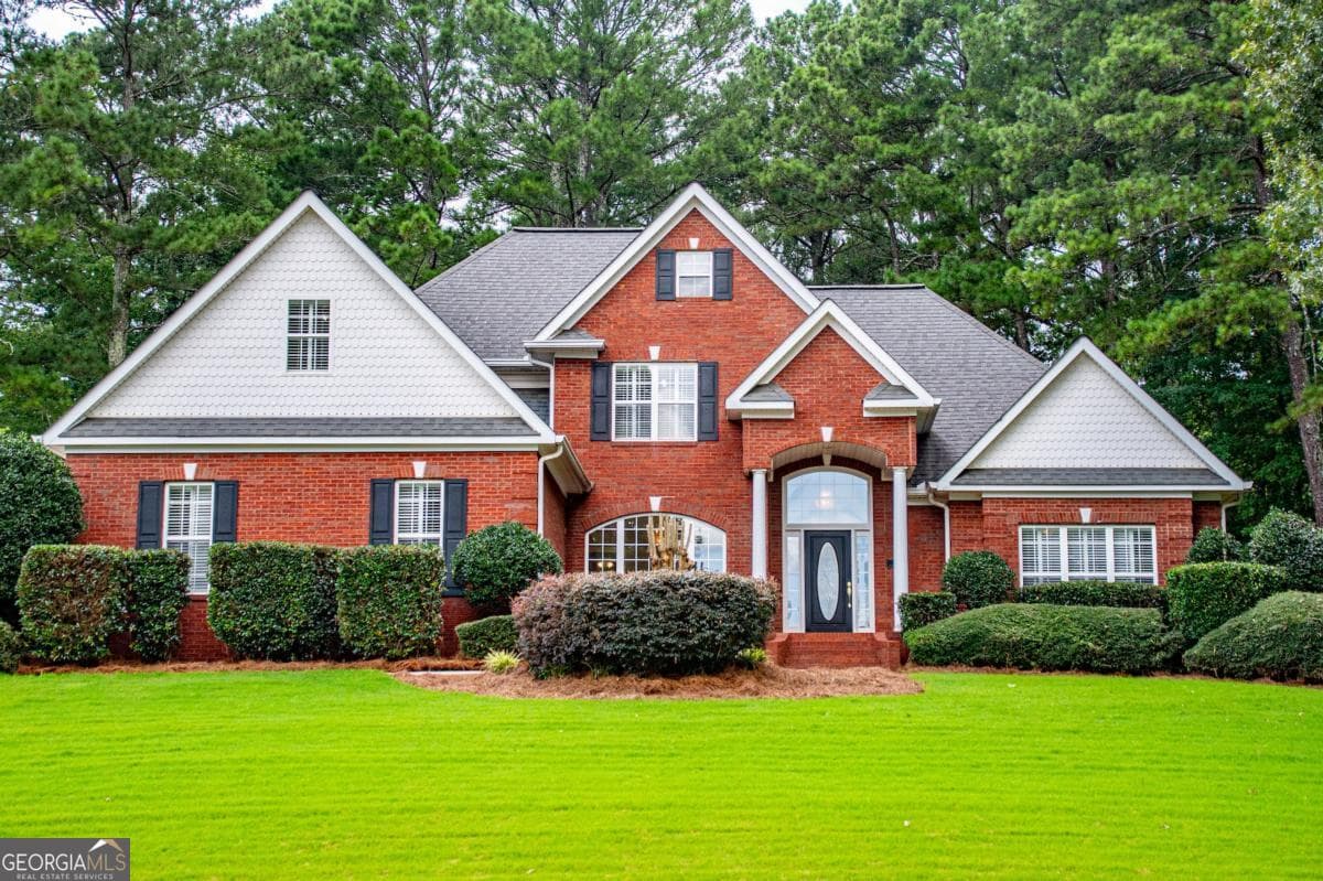 4 bedroom, 2.5 bathroom, 2,877 sq ft single family residence for sale at 91 Wynbrooke Drive, Carrollton, GA 30116