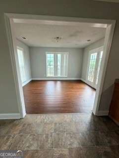 4 bedroom, 3 bathroom single family residence for rent at 1705 Tugalo Drive, Jefferson, GA 30549 for $1,850 a month — photo 3