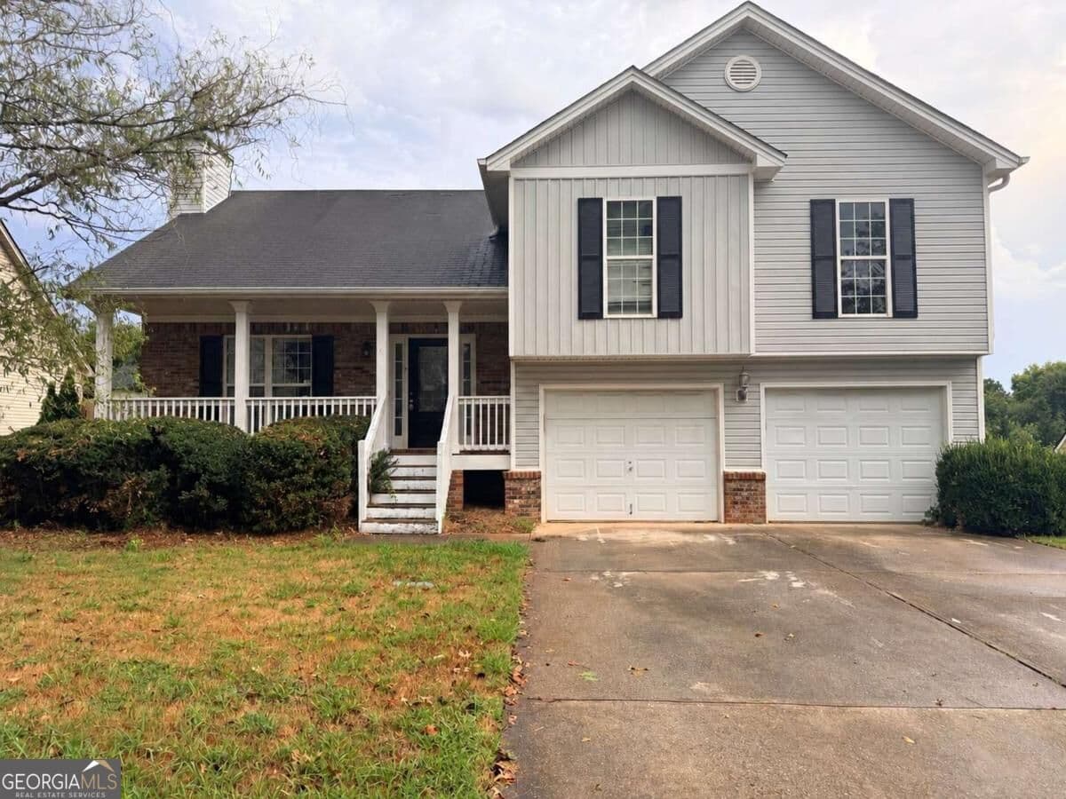4 bedroom, 3 bathroom single family residence for rent at 1705 Tugalo Drive, Jefferson, GA 30549 for $1,850 a month
