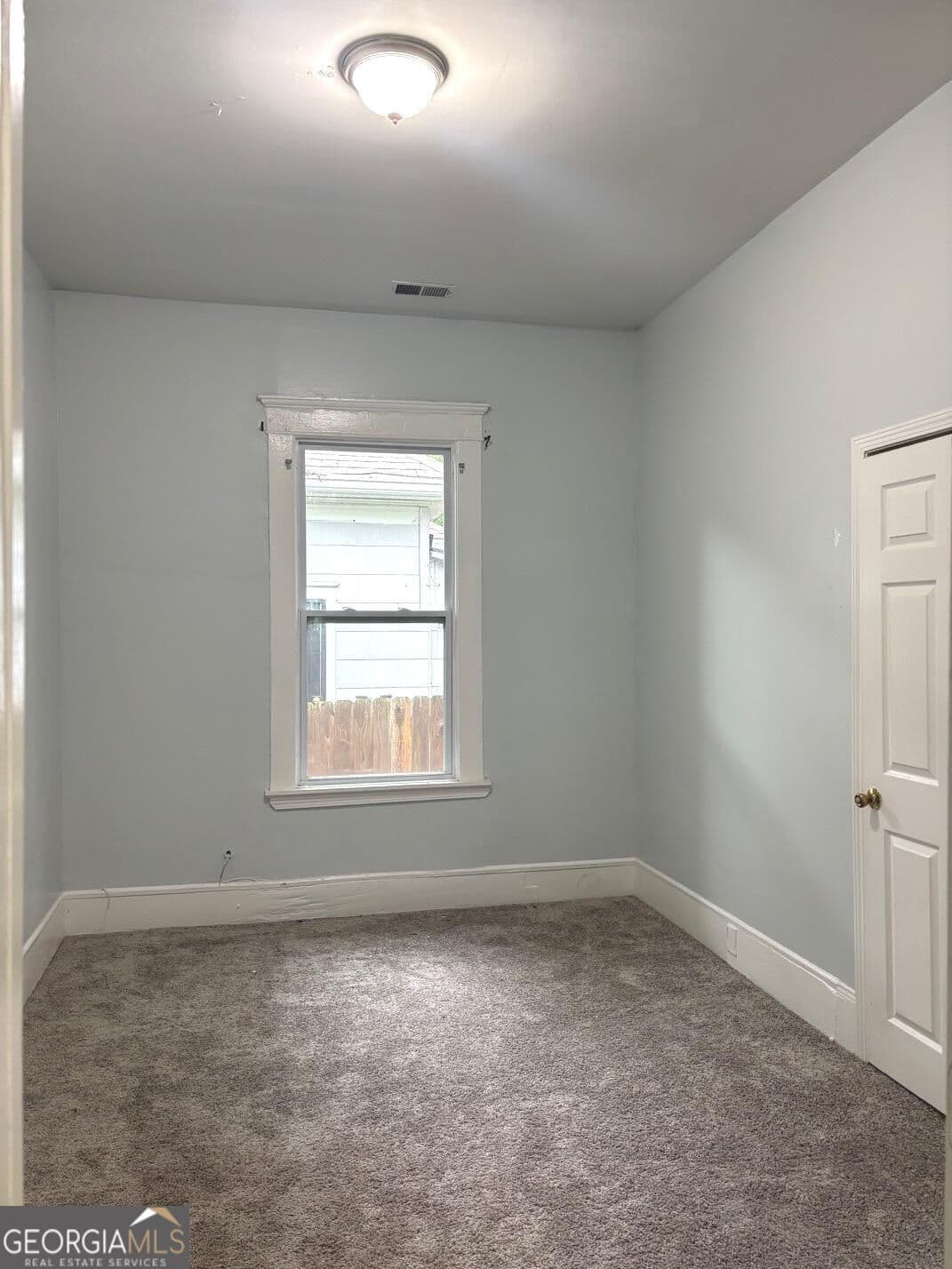 5 bedroom, 2 bathroom single family residence for rent at 693 Dill Avenue, Atlanta, GA 30310 for $2,500 a month — photo 7