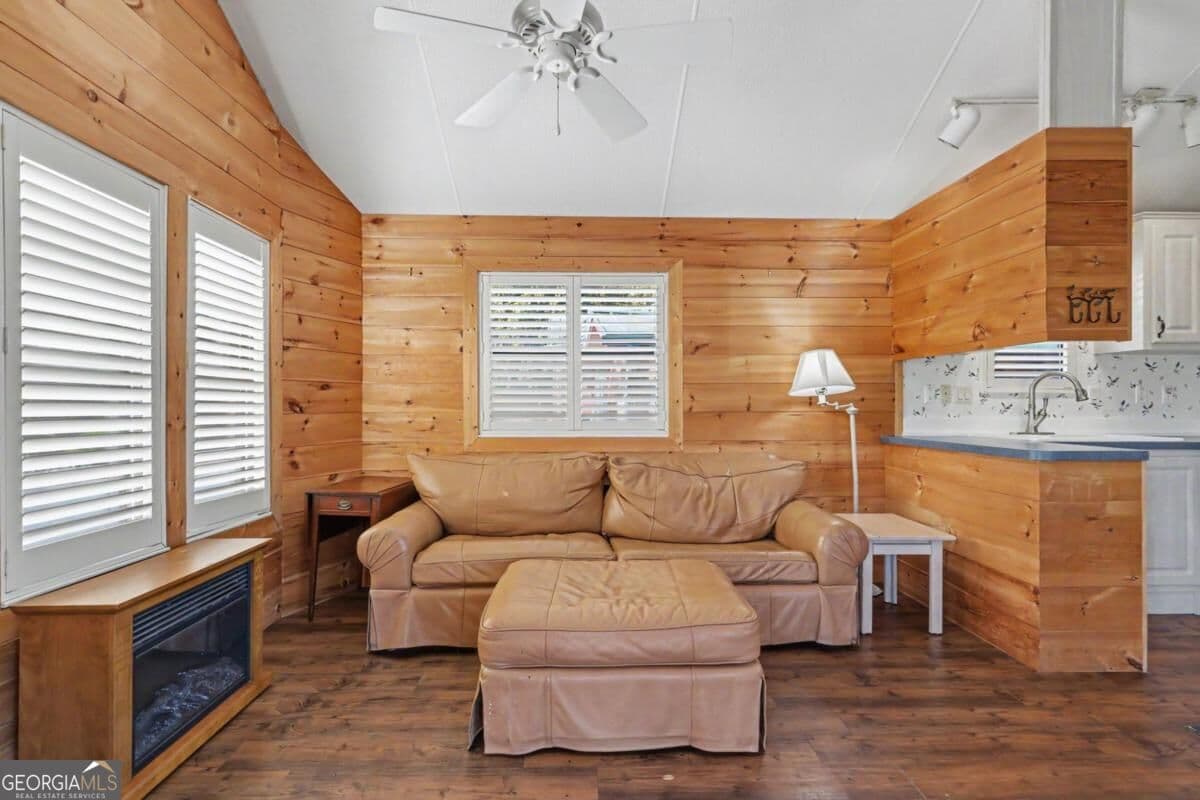 1 bedroom, 1 bathroom, 408 sq ft cabin,single family residence for sale at 83 Falls View Drive, Dillard, GA 30537 — photo 6