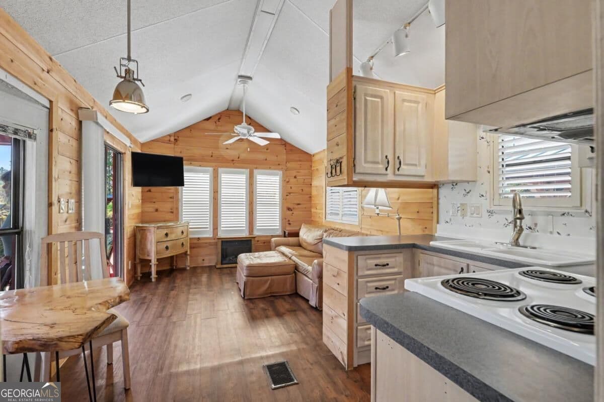 1 bedroom, 1 bathroom, 408 sq ft cabin,single family residence for sale at 83 Falls View Drive, Dillard, GA 30537 — photo 10