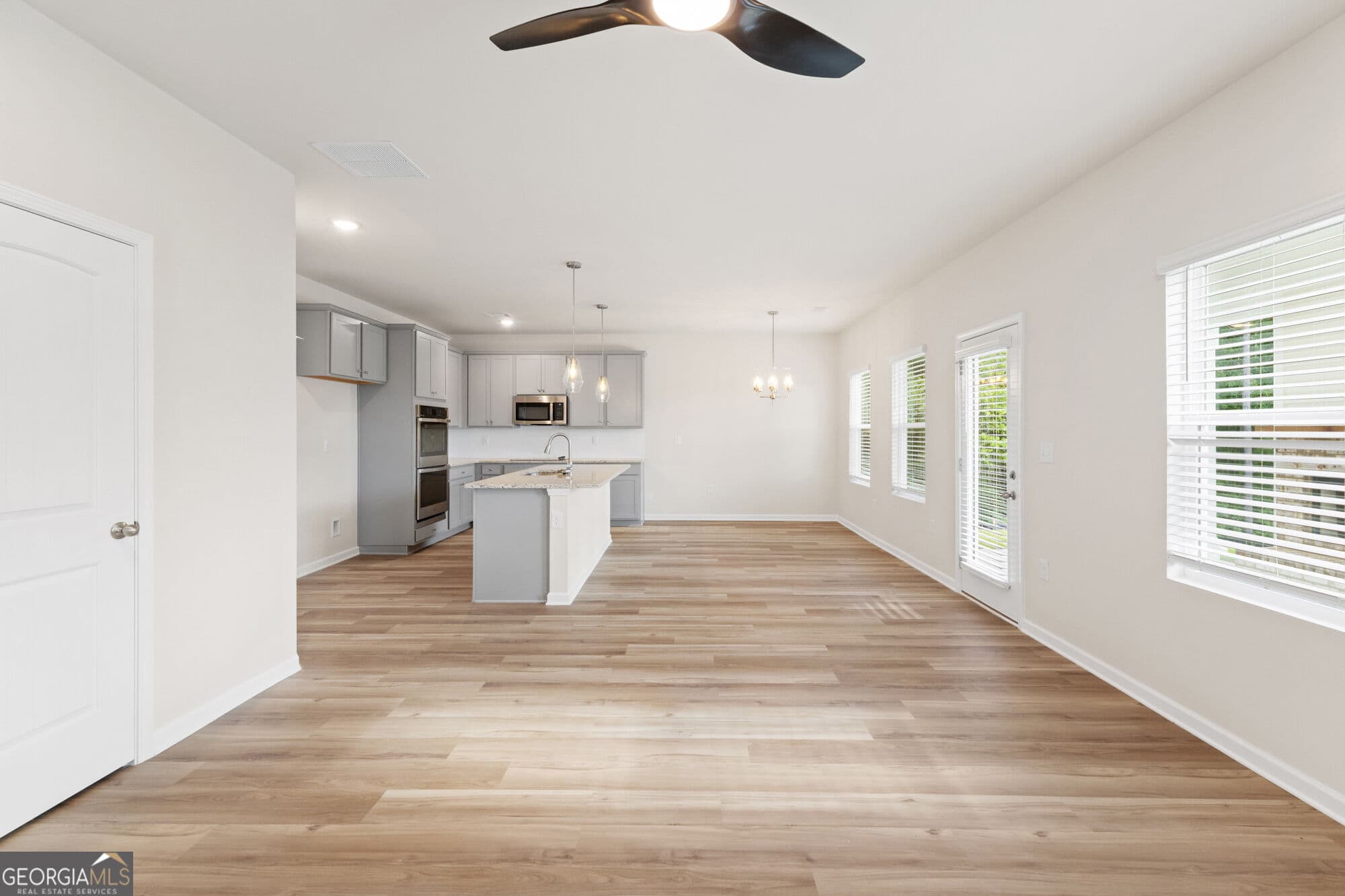 4 bedroom, 3 bathroom, 2,860 sq ft single family residence for sale at 1100 DICKENS Road, Greensboro, GA 30642 — photo 9
