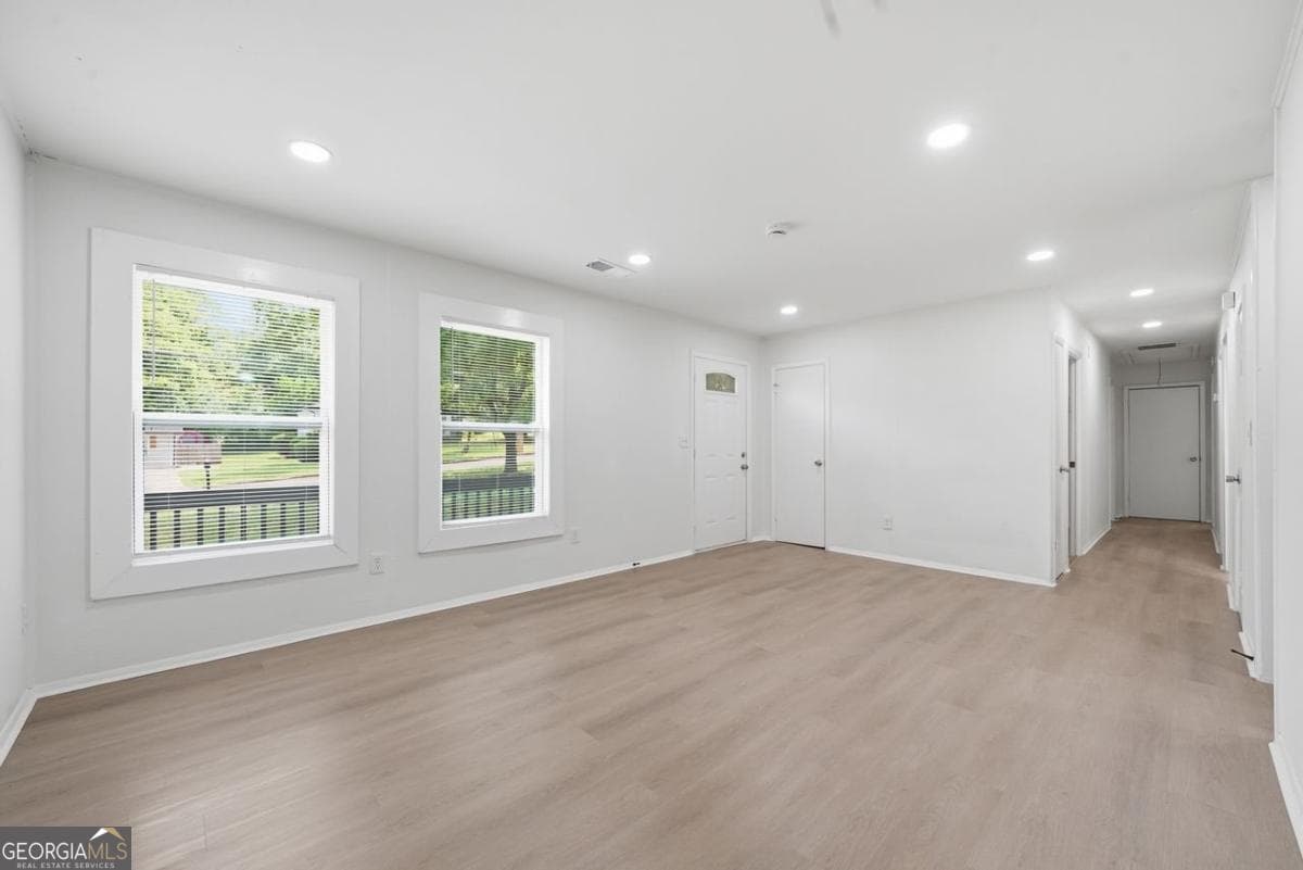 4 bedroom, 2 bathroom, 1,254 sq ft single family residence for sale at 1929 Bandera Drive, Decatur, GA 30032 — photo 5