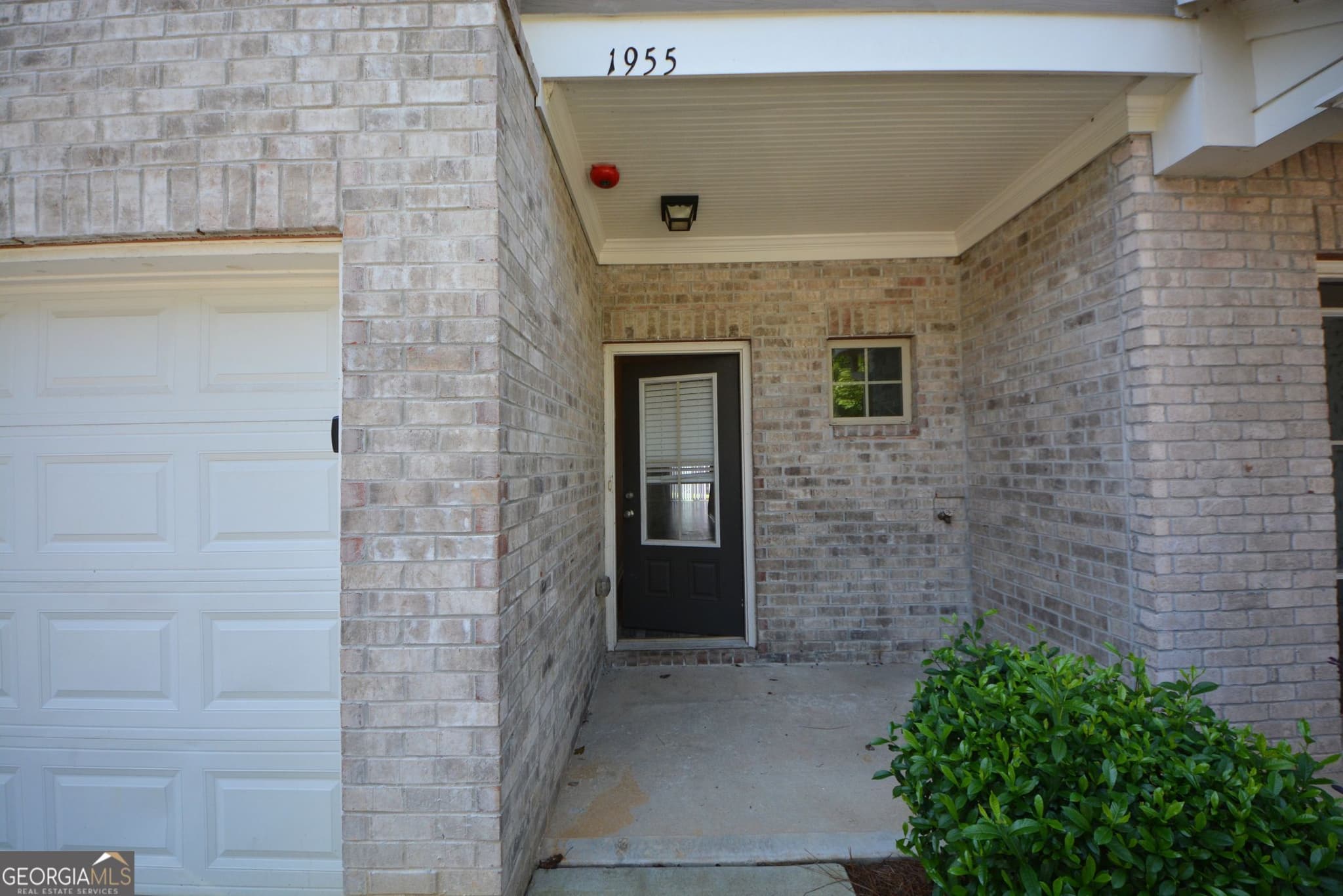 3 bedroom, 2.5 bathroom, 1,454 sq ft townhouse for sale at 1955 Old Dogwood, Jonesboro, GA 30238 — photo 5