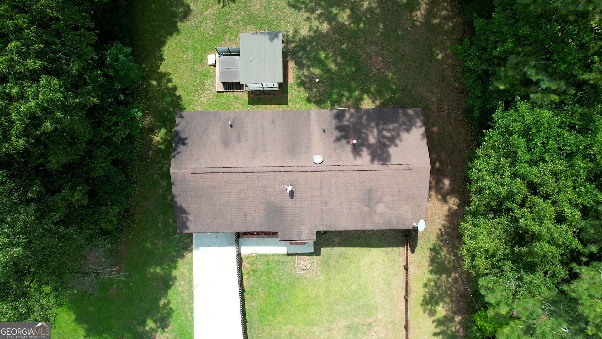 3 bedroom, 1 bathroom, 1,008 sq ft single family residence for sale at 3075 Sunset Road, Conyers, GA 30094 — photo 2