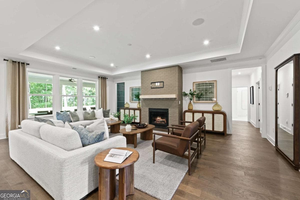 3 bedroom, 3 bathroom, 2,240 sq ft single family residence for sale at 319 Canoe Place, Villa Rica, GA 30180 — photo 9