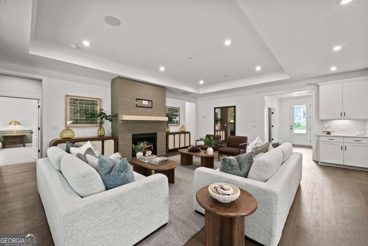 3 bedroom, 3 bathroom, 2,240 sq ft single family residence for sale at 319 Canoe Place, Villa Rica, GA 30180 — photo 10
