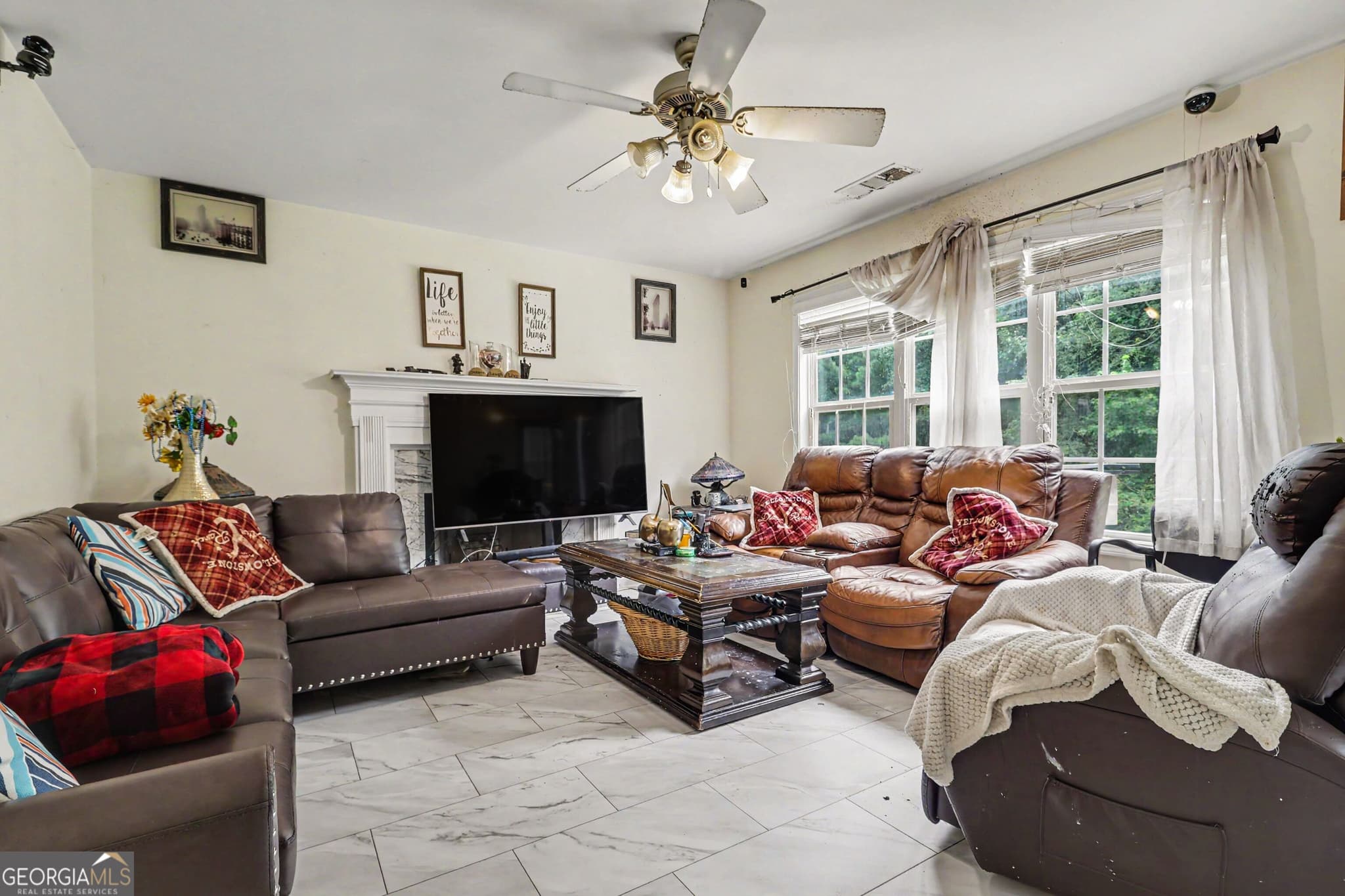 5 bedroom, 3 bathroom, 2,575 sq ft single family residence for sale at 974 Coosawilla Drive, Winder, GA 30680 — photo 4
