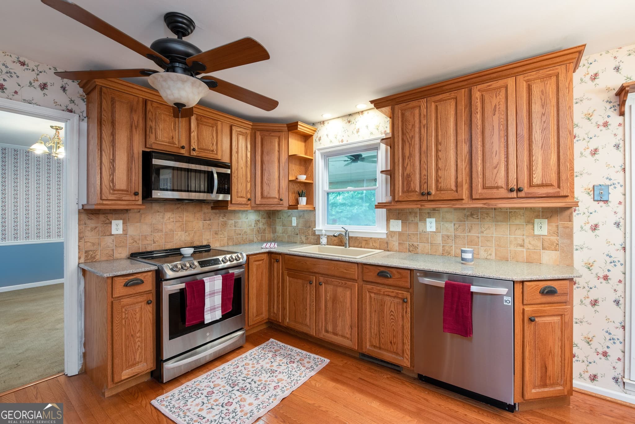 5 bedroom, 2.5 bathroom single family residence for sale at 721 Dorsey Circle, Lilburn, GA 30047 — photo 5