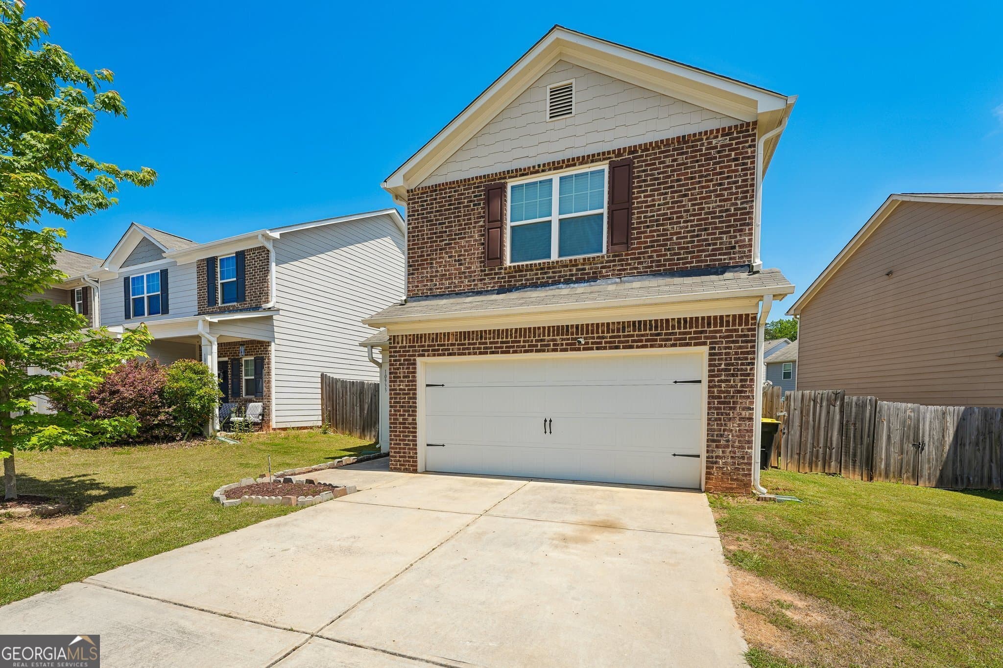 3 bedroom, 2.5 bathroom, 1,692 sq ft single family residence for sale at 10933 Wheeler Trace, Hampton, GA 30228 — photo 3