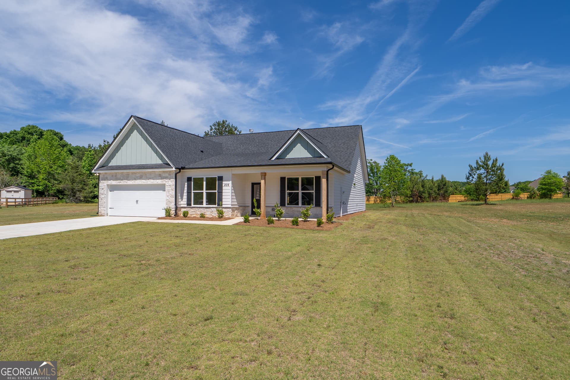 4 bedroom, 3 bathroom, 2,240 sq ft single family residence for sale at 209 Squirrel Run, Good Hope, GA 30641 — photo 2