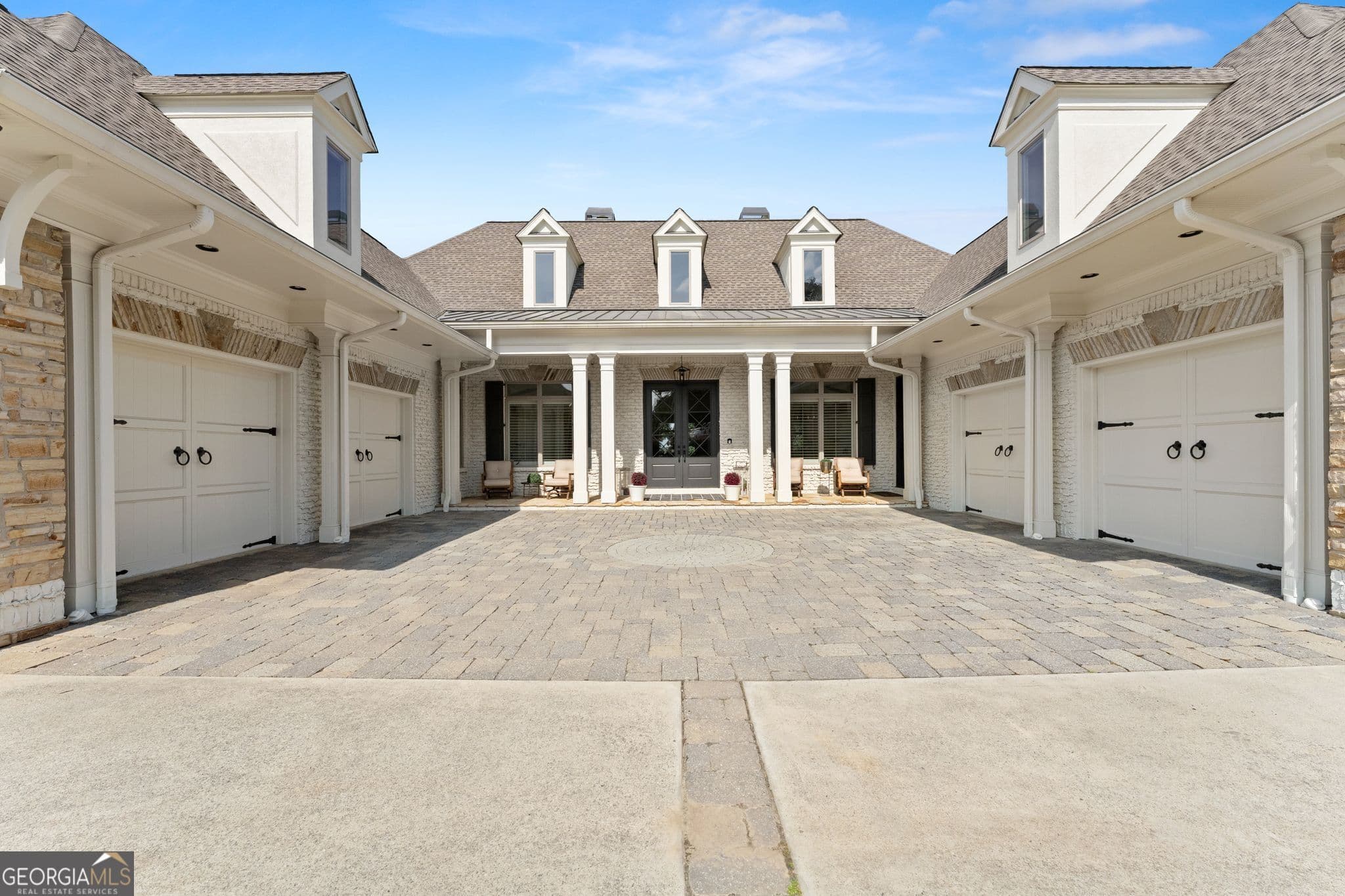 6 bedroom, 6 bathroom, 7,725 sq ft single family residence for sale at 9230 Arbourlac Lane, Gainesville, GA 30506 — photo 7