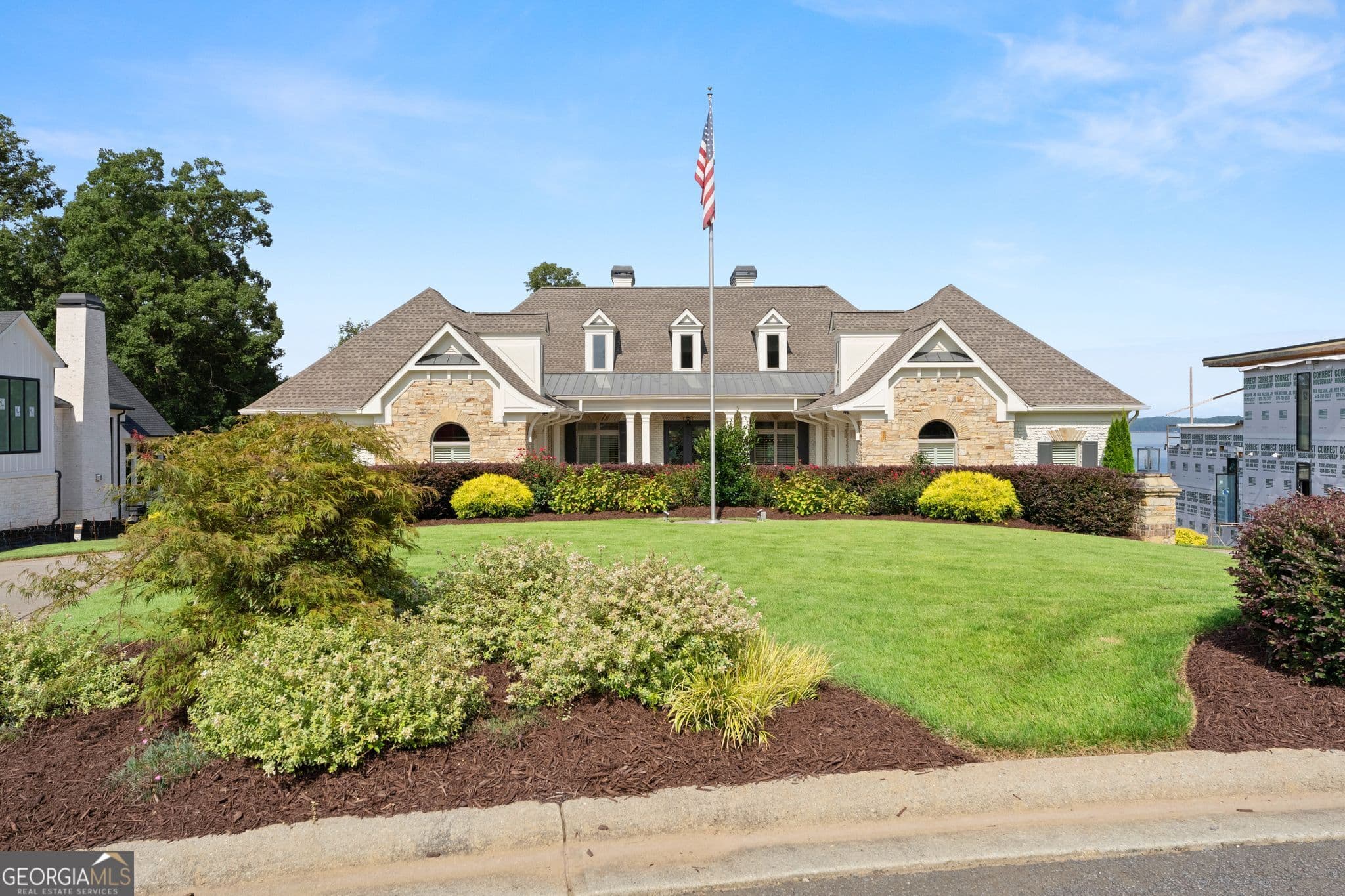 6 bedroom, 6 bathroom, 7,725 sq ft single family residence for sale at 9230 Arbourlac Lane, Gainesville, GA 30506 — photo 5
