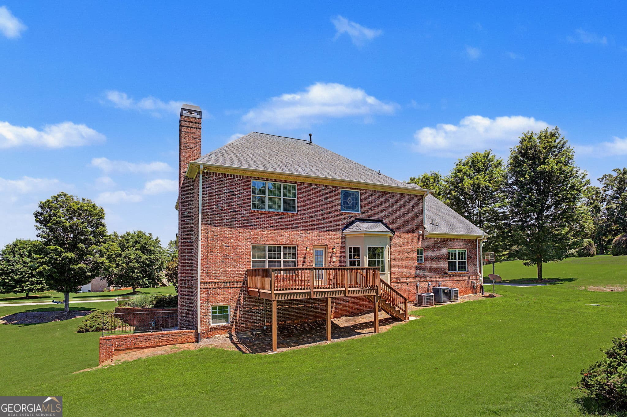 5 bedroom, 4 bathroom, 4,827 sq ft single family residence for sale at 328 Thistlewood Run, Mcdonough, GA 30252 — photo 4